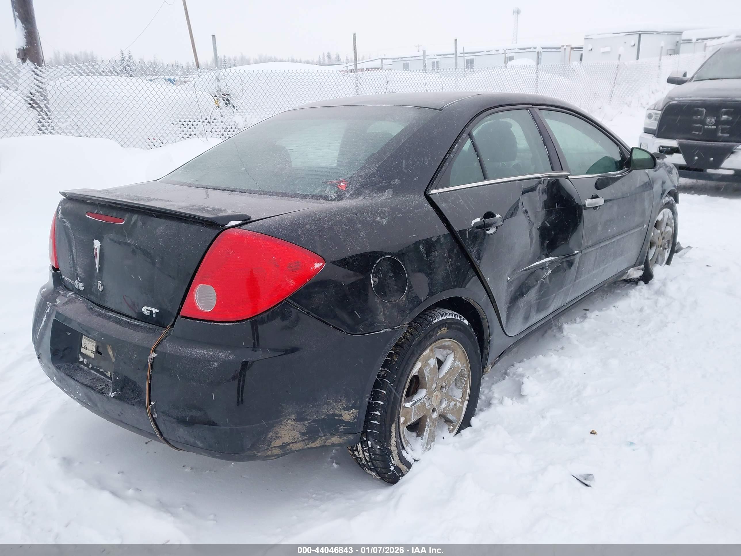 PONTIAC G6 image 4