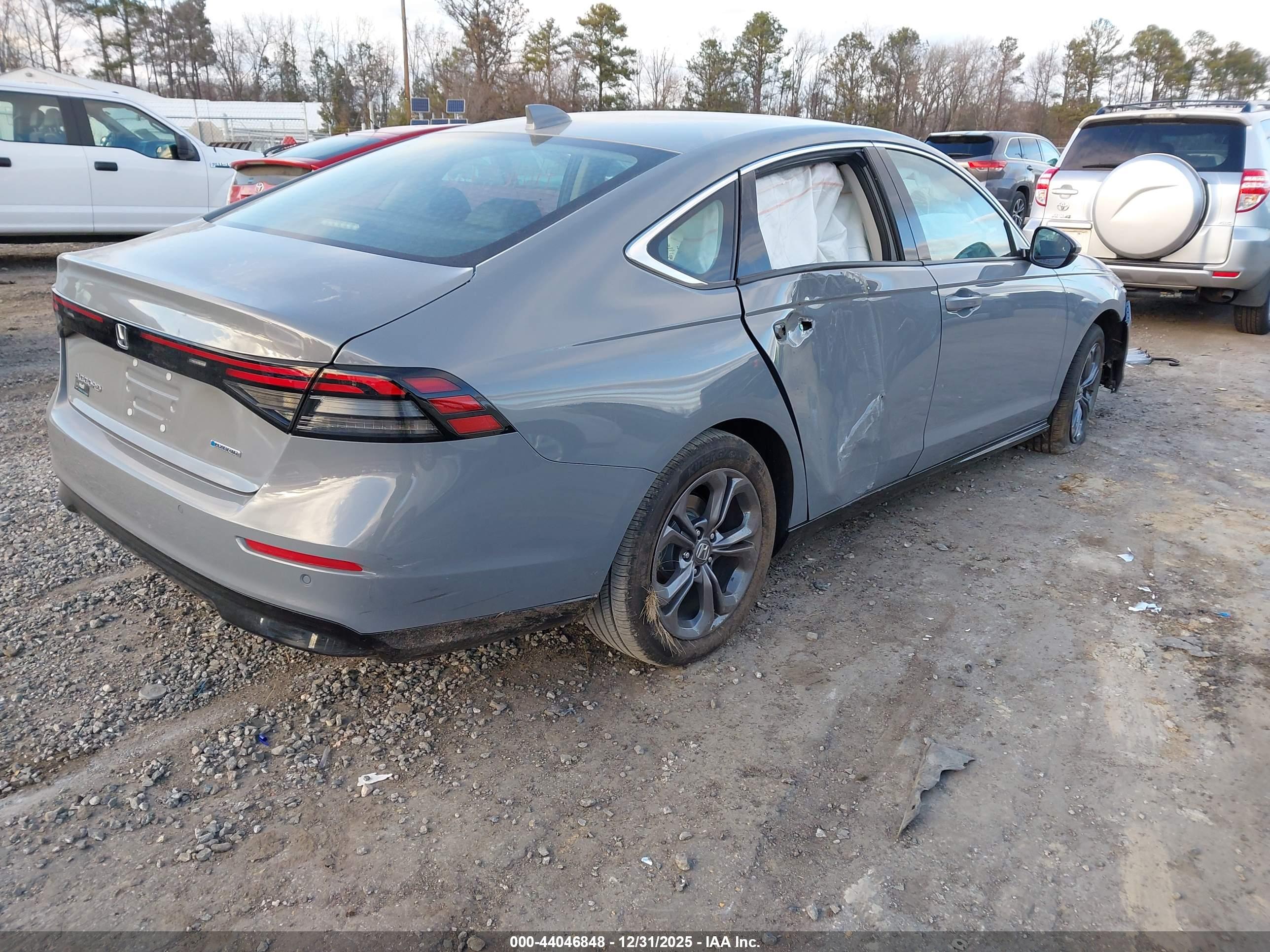 HONDA ACCORD image 4