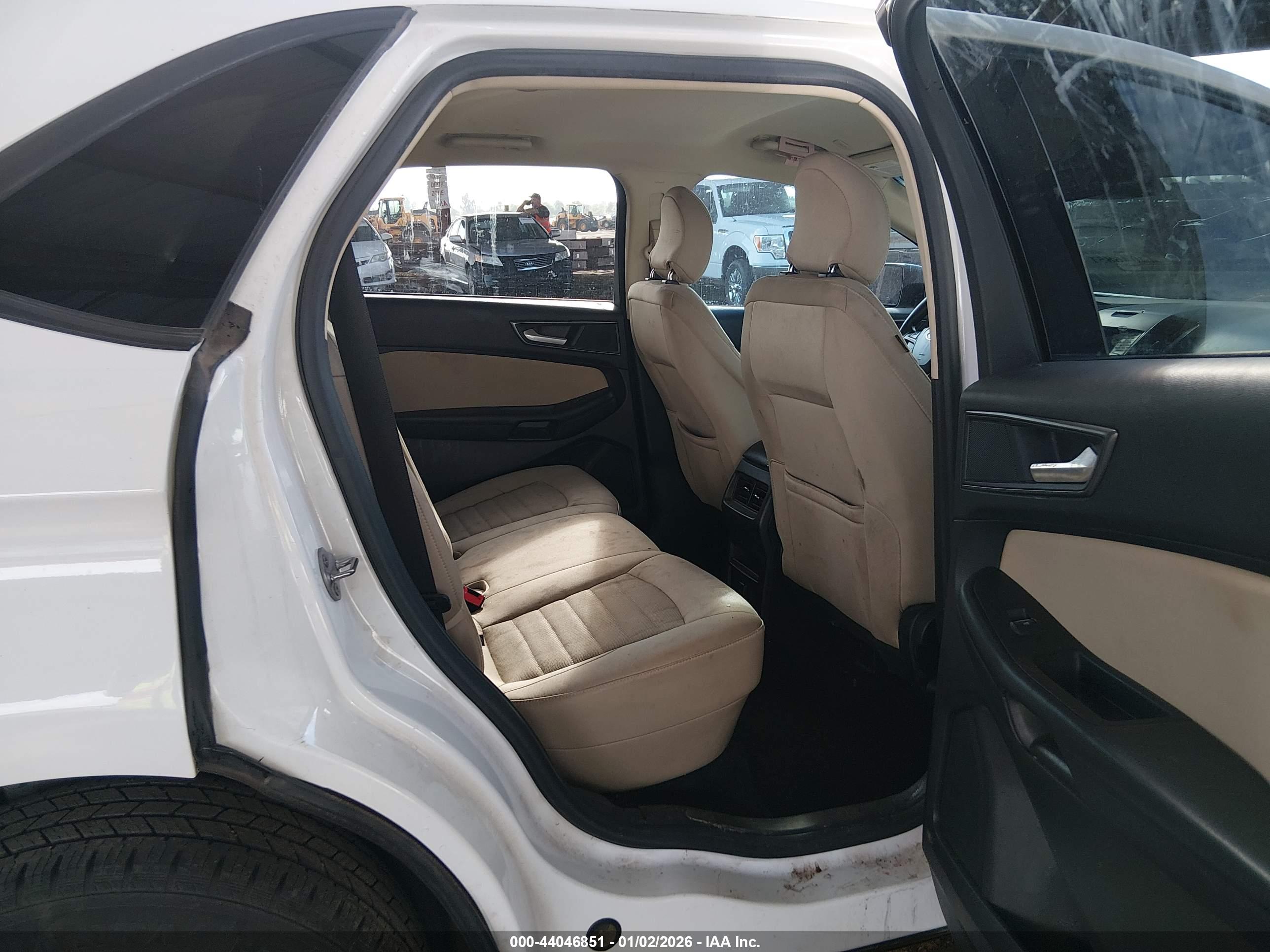 FORD EDGE image 8