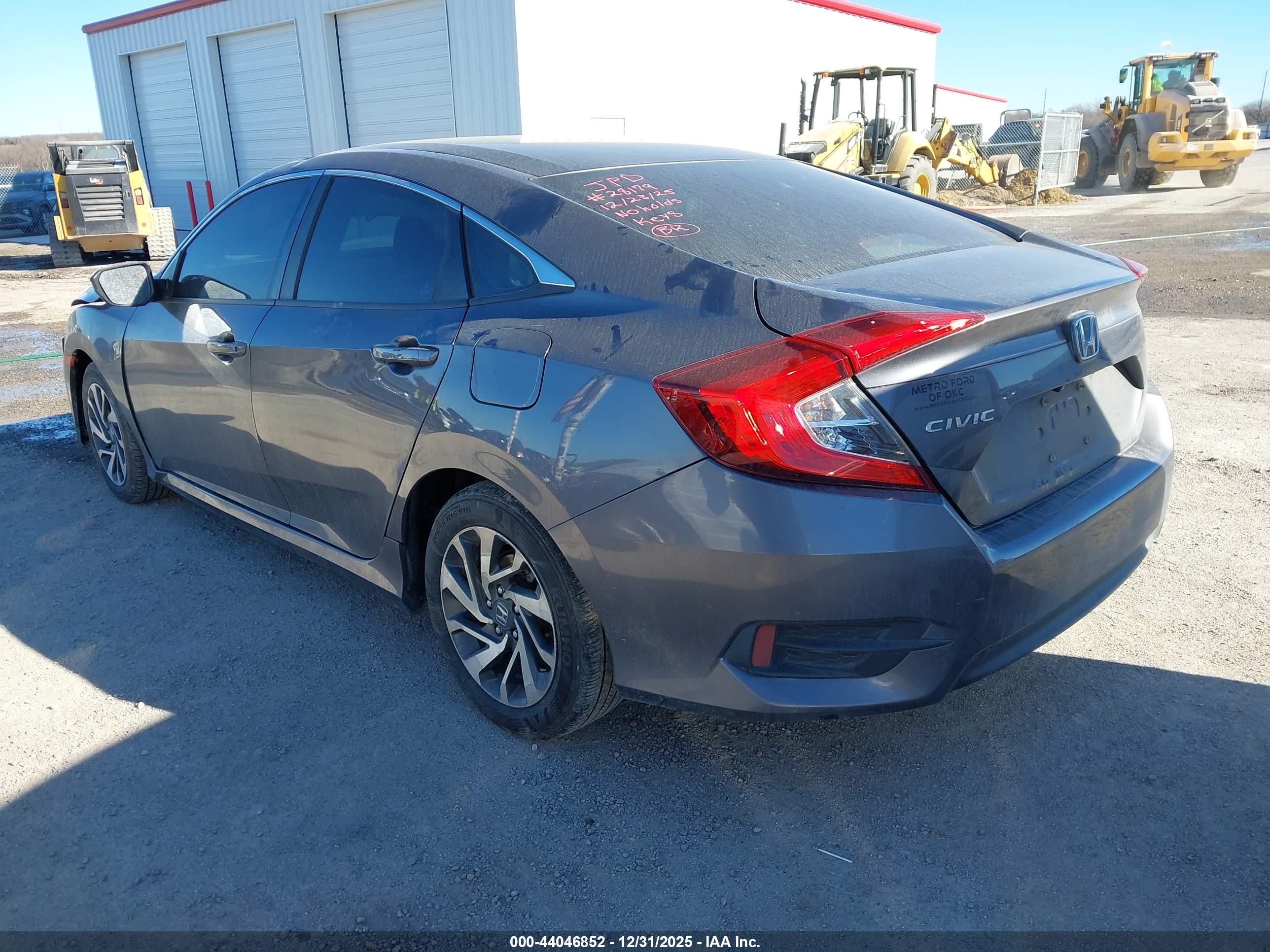 HONDA CIVIC image 3