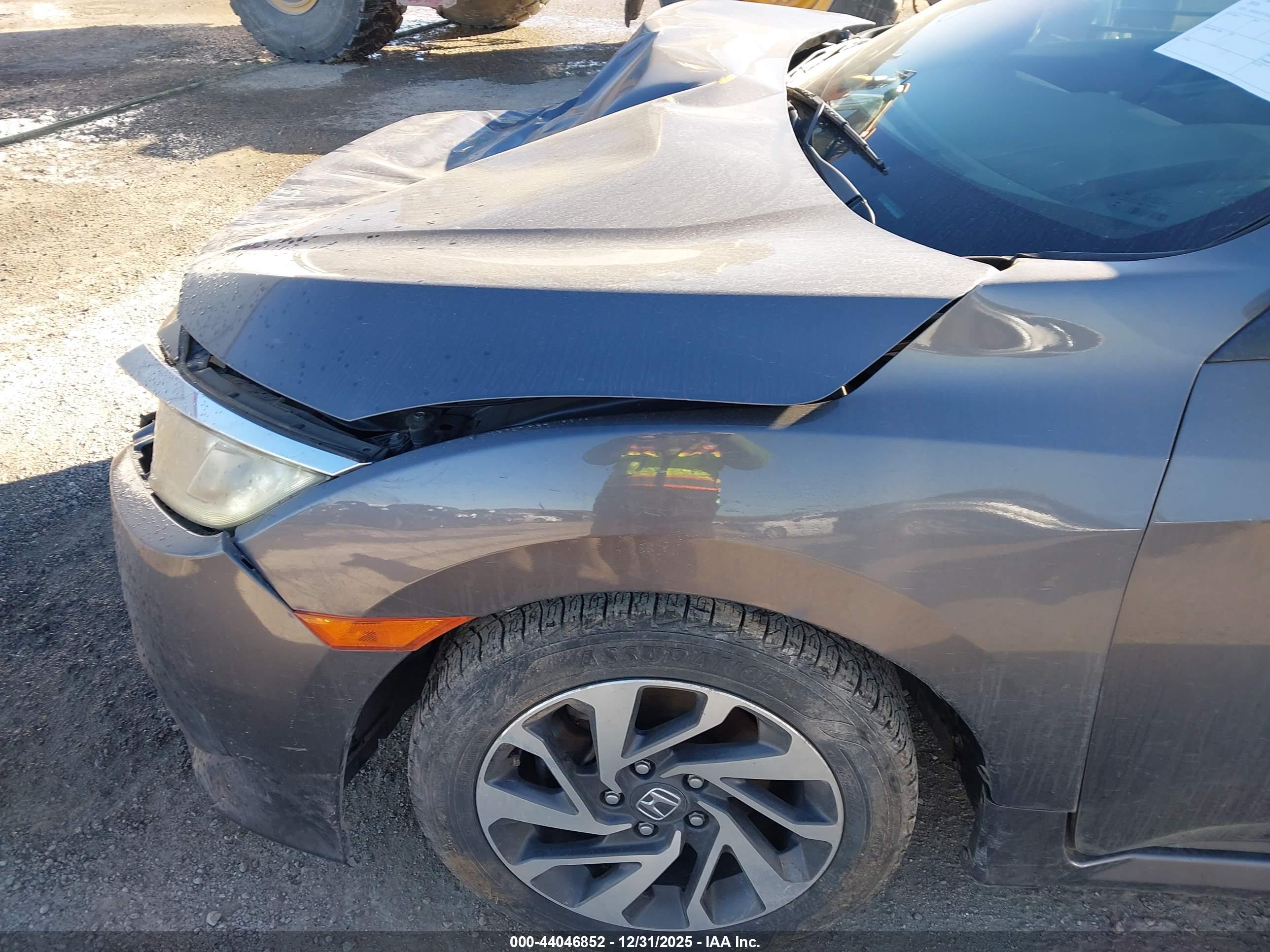 HONDA CIVIC image 6