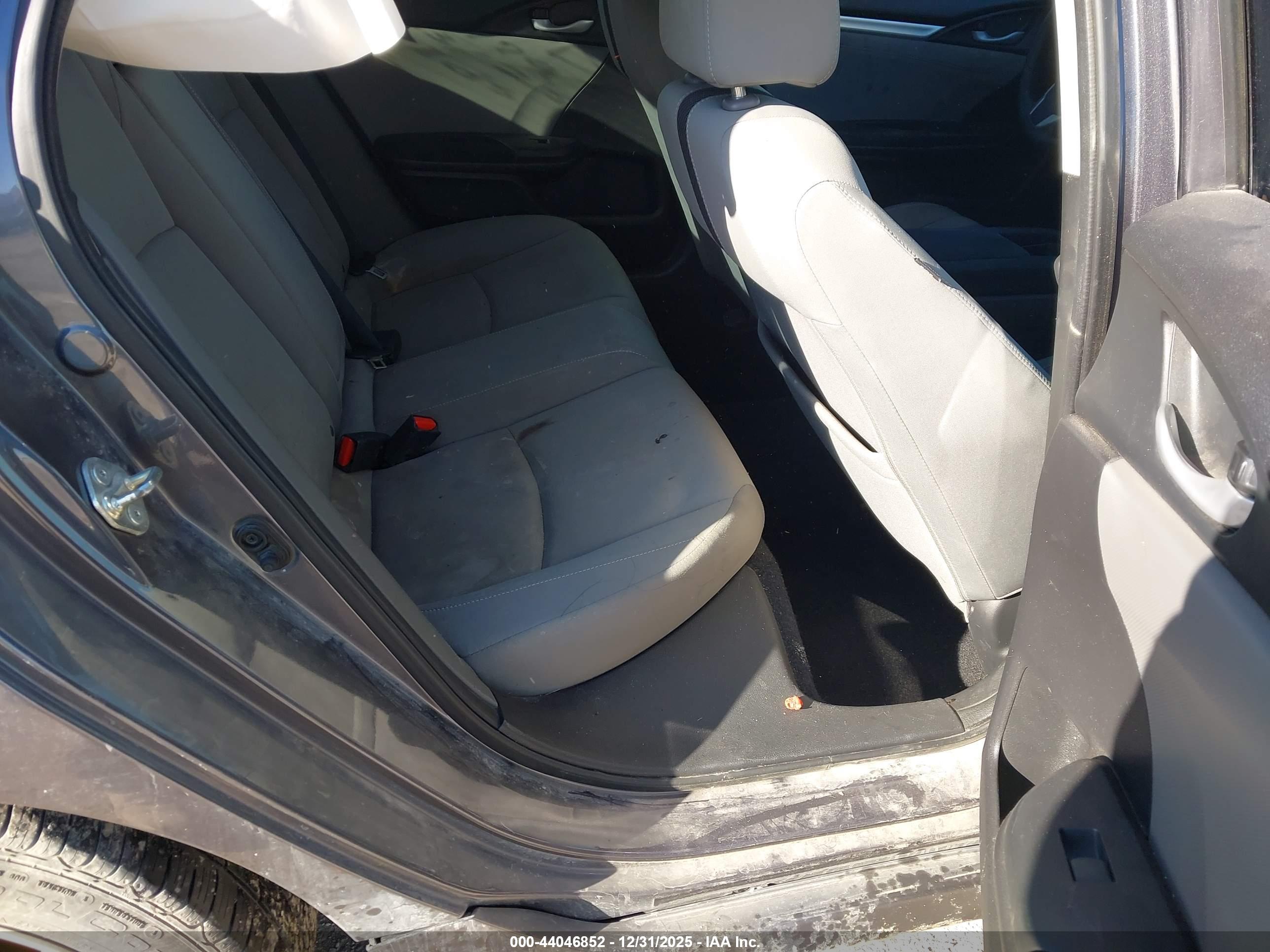 HONDA CIVIC image 8