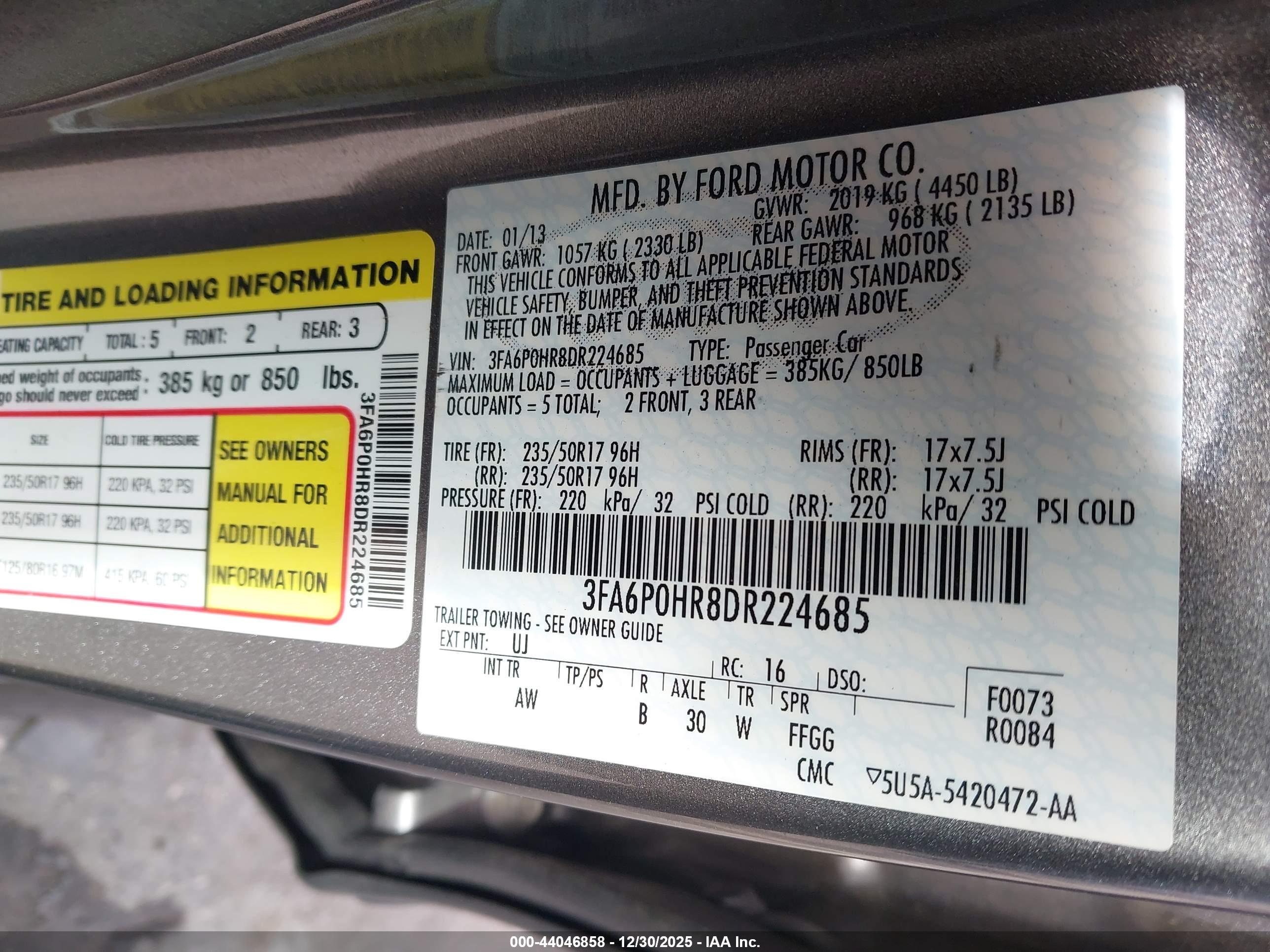 FORD FUSION image 9
