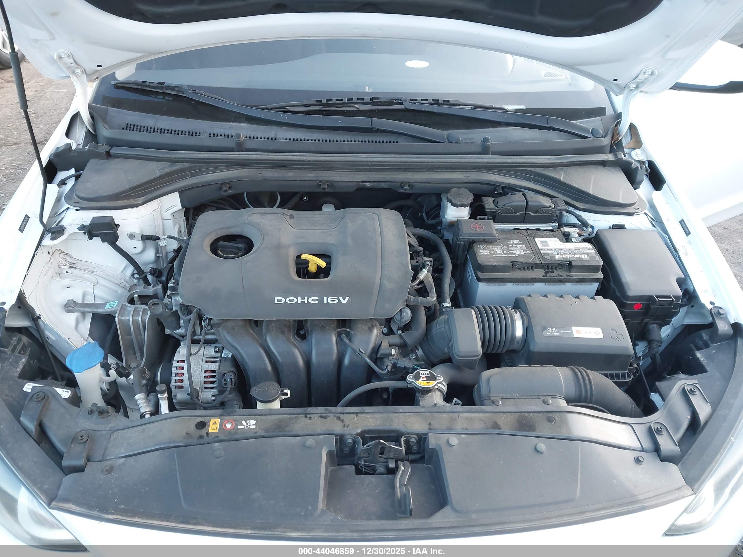 HYUNDAI ELANTRA image 10