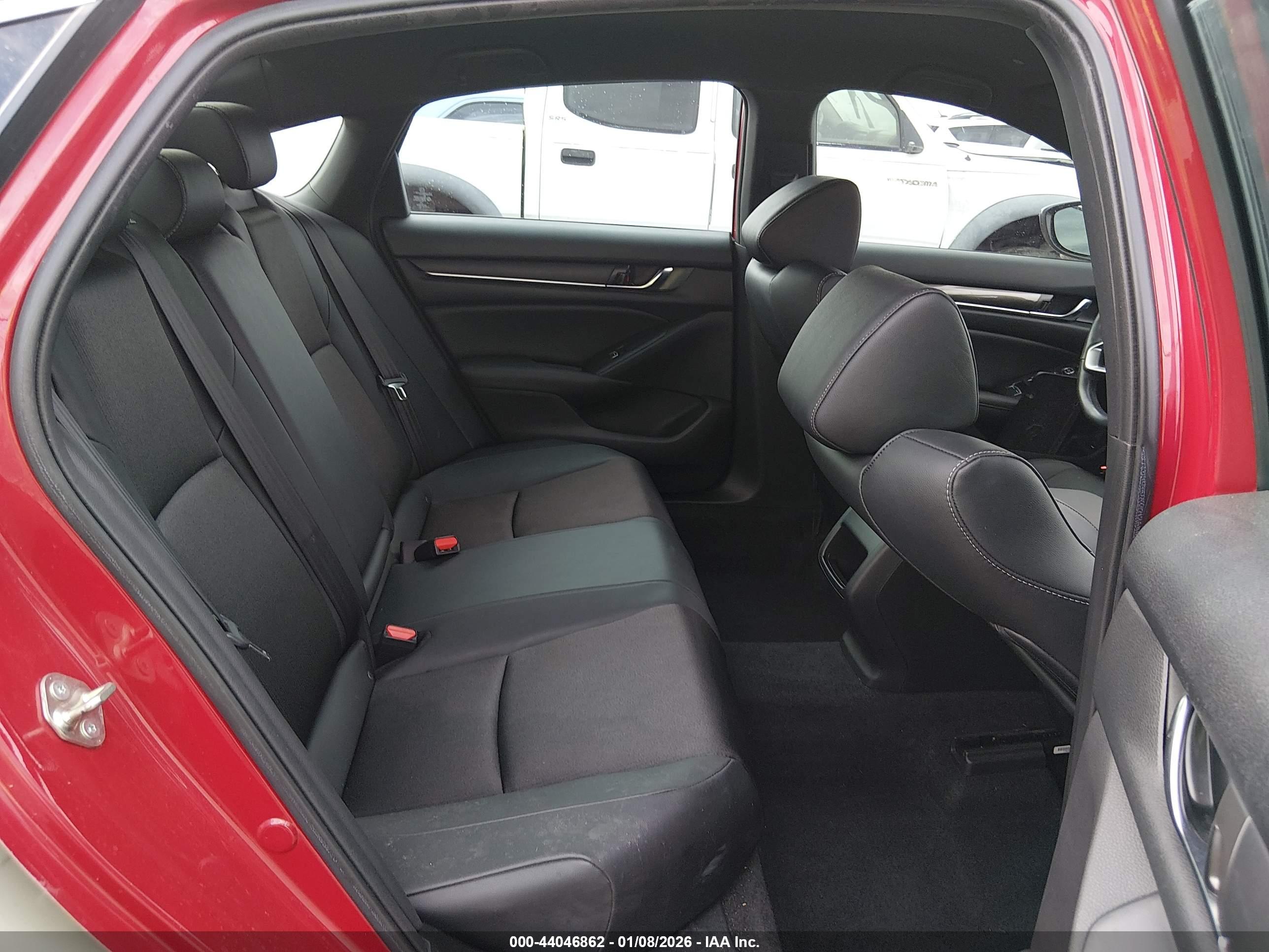 HONDA ACCORD image 8