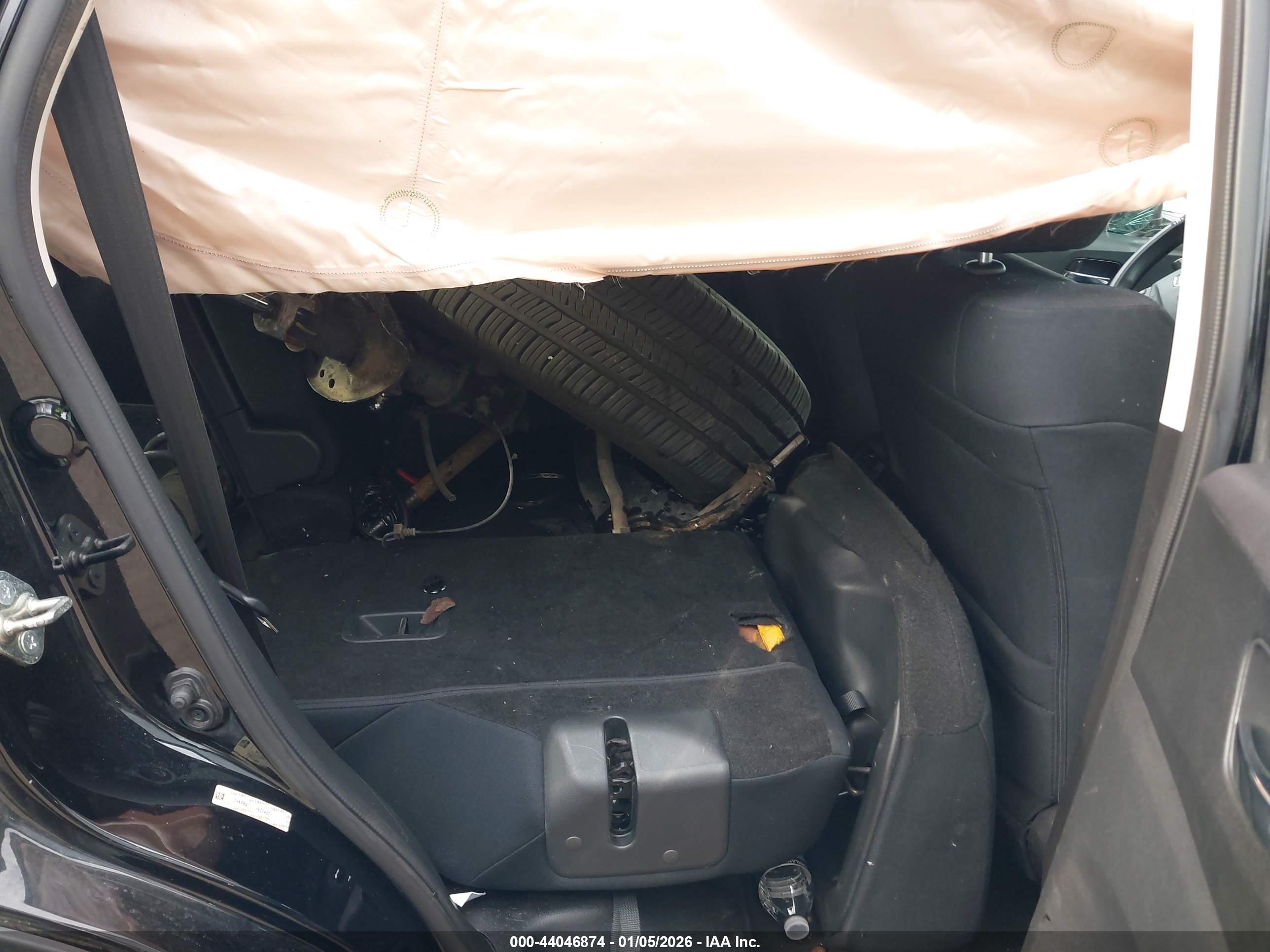 HONDA CR-V image 8