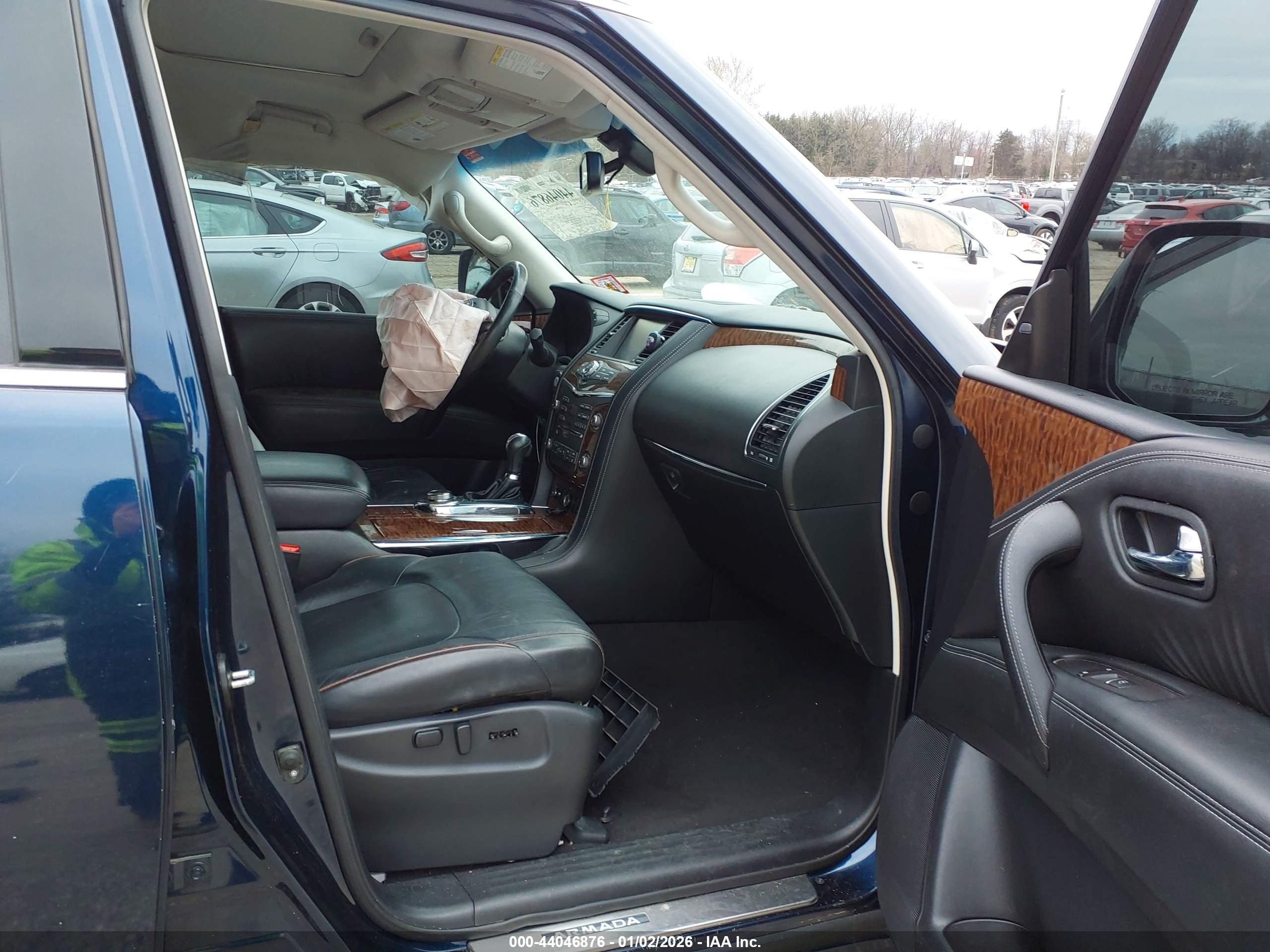 NISSAN ARMADA image 5