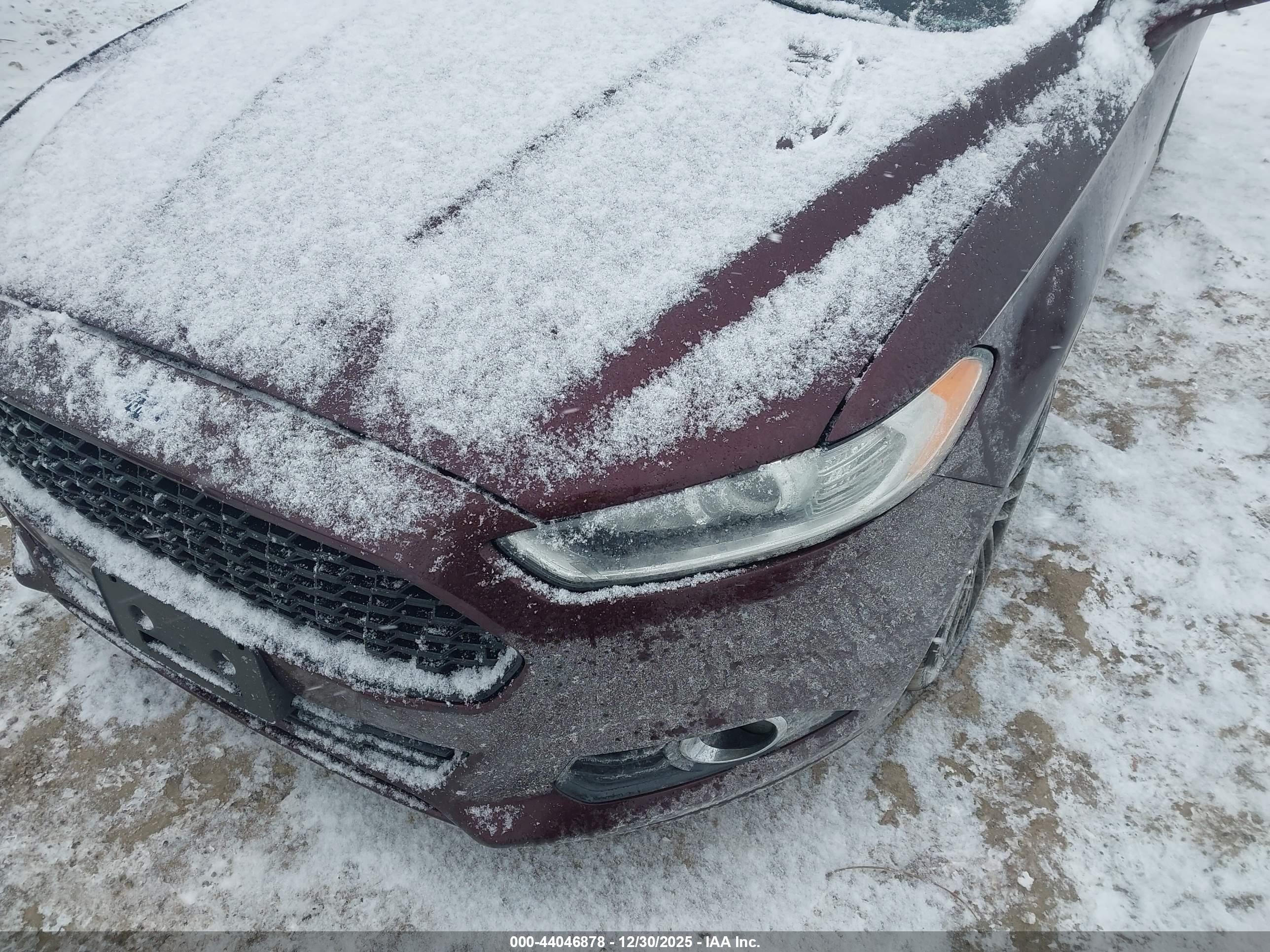 FORD FUSION image 6