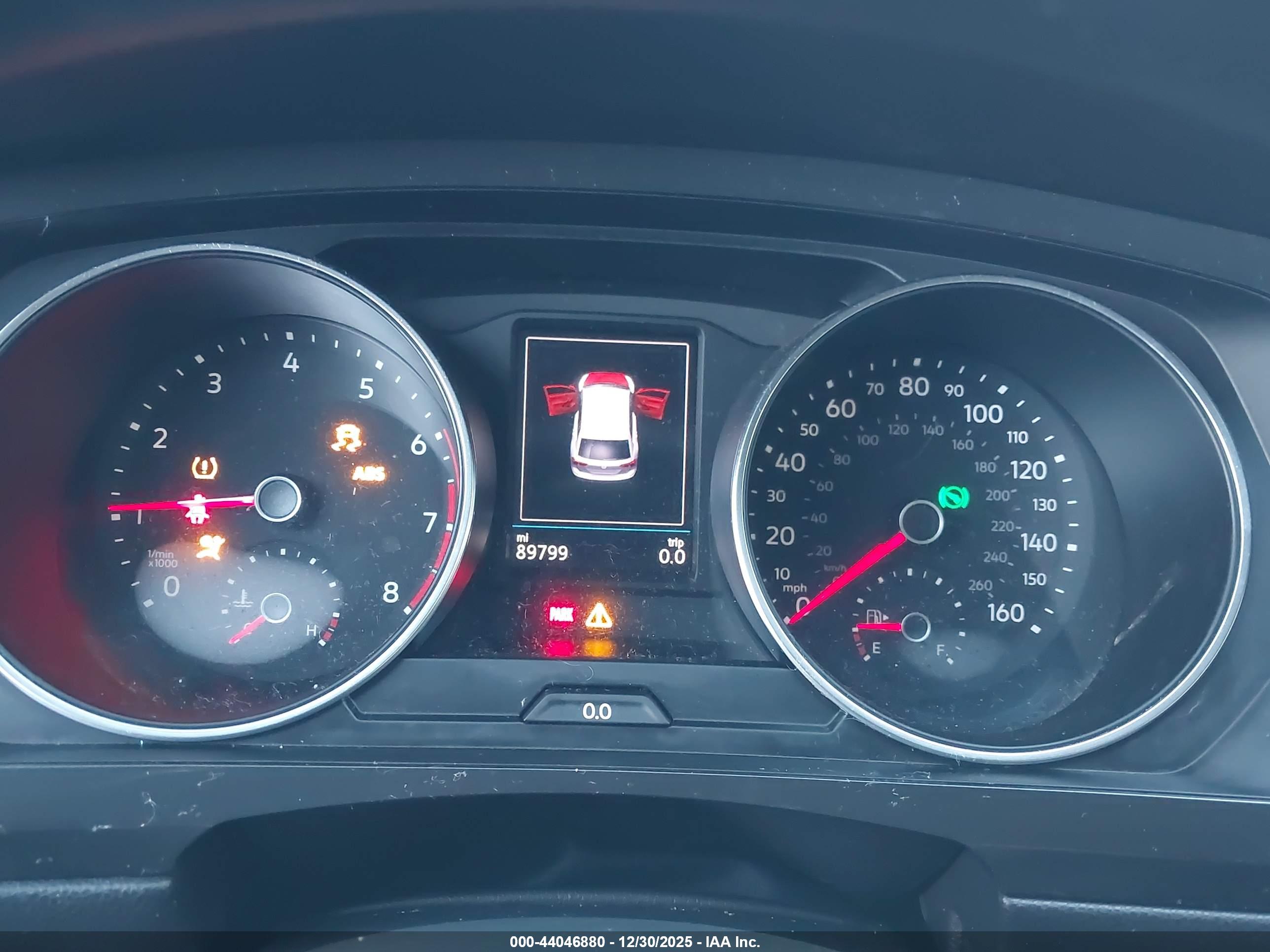 VOLKSWAGEN TIGUAN image 7