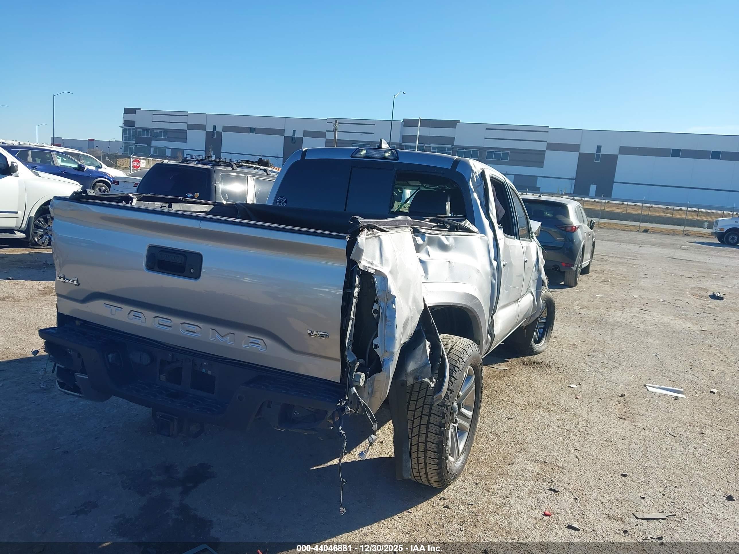 TOYOTA TACOMA image 4