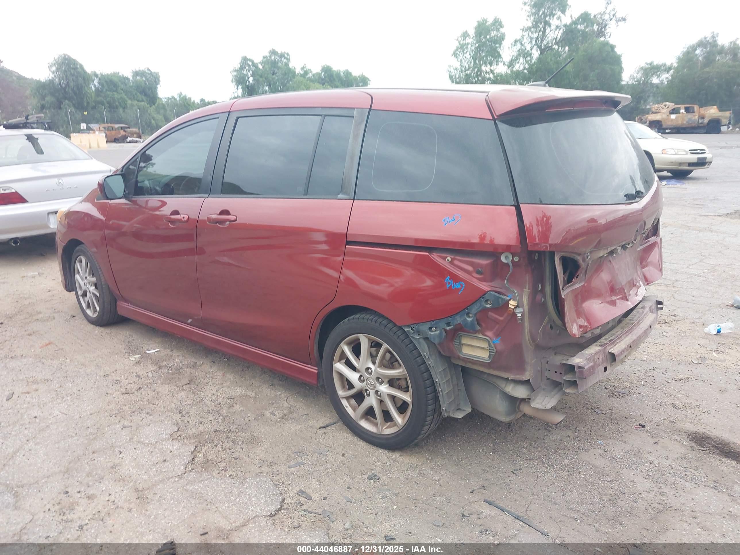 MAZDA MAZDA5 image 3