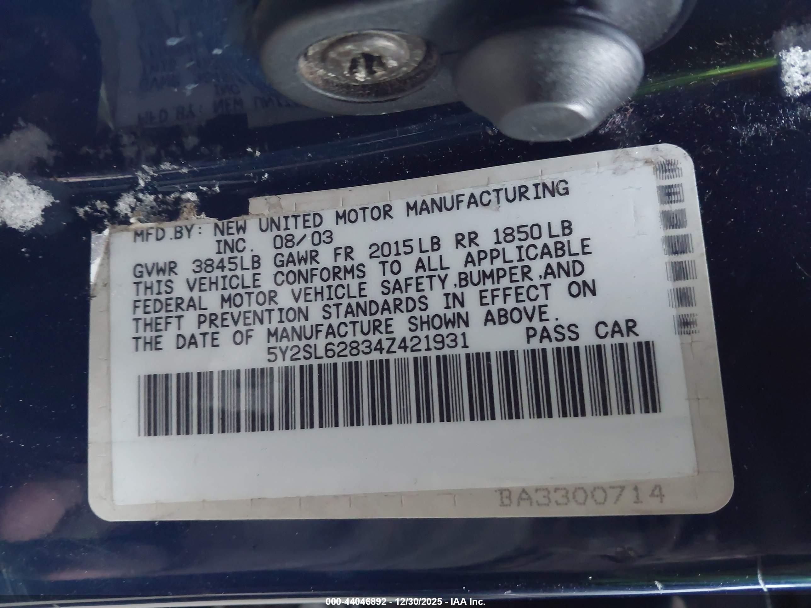 PONTIAC VIBE image 9