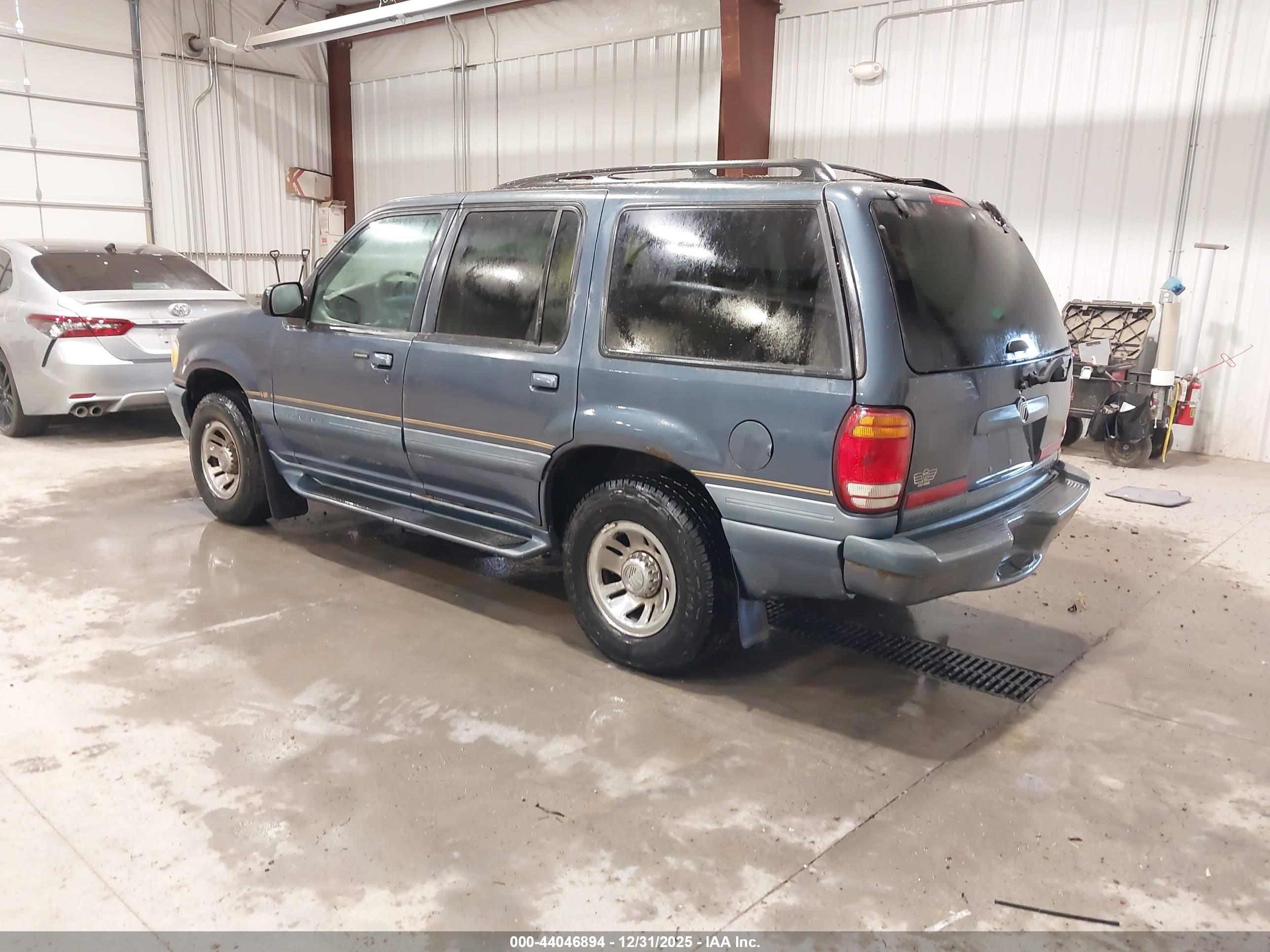 MERCURY MOUNTAINEER image 3