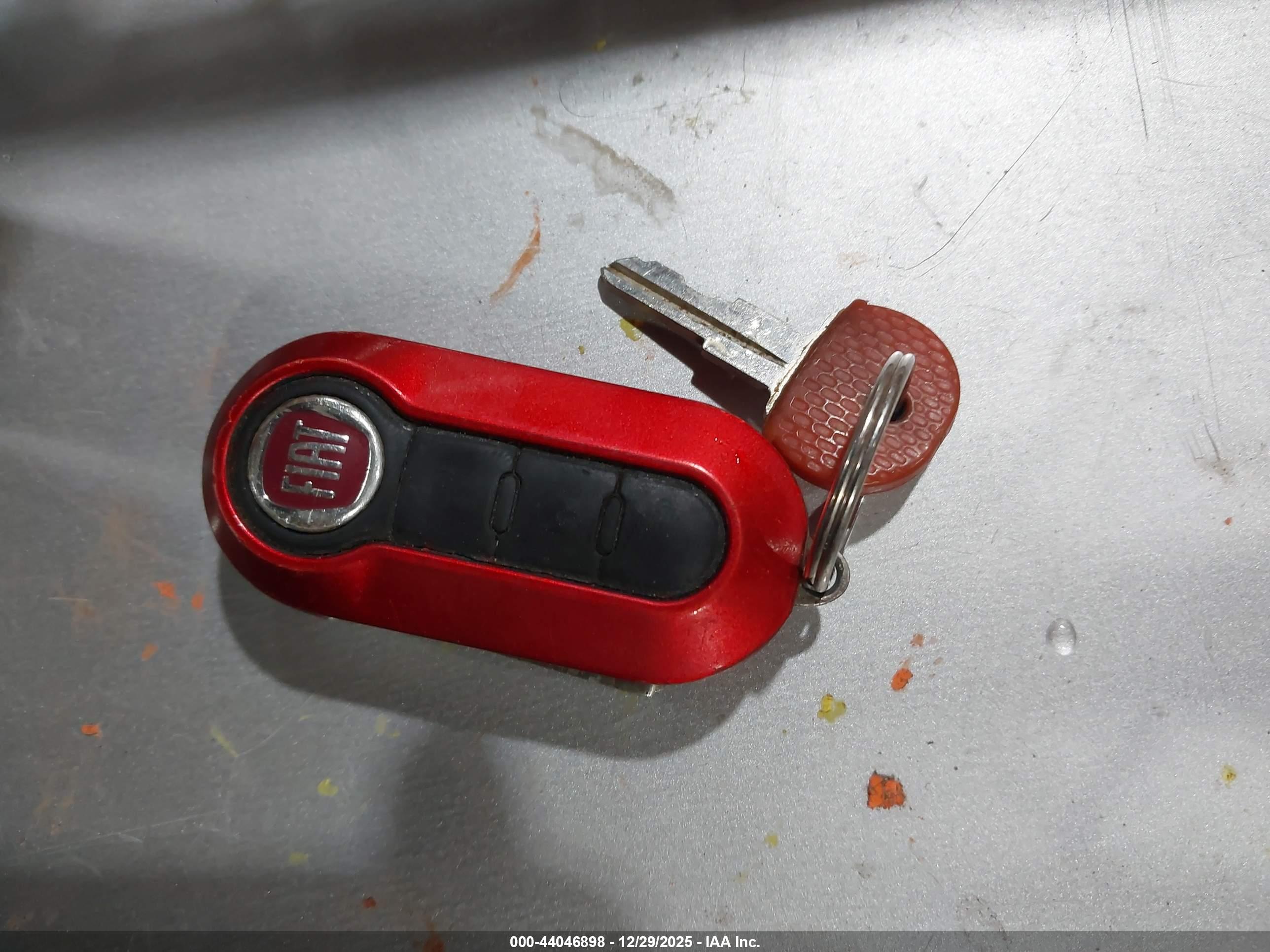 FIAT 500C image 11