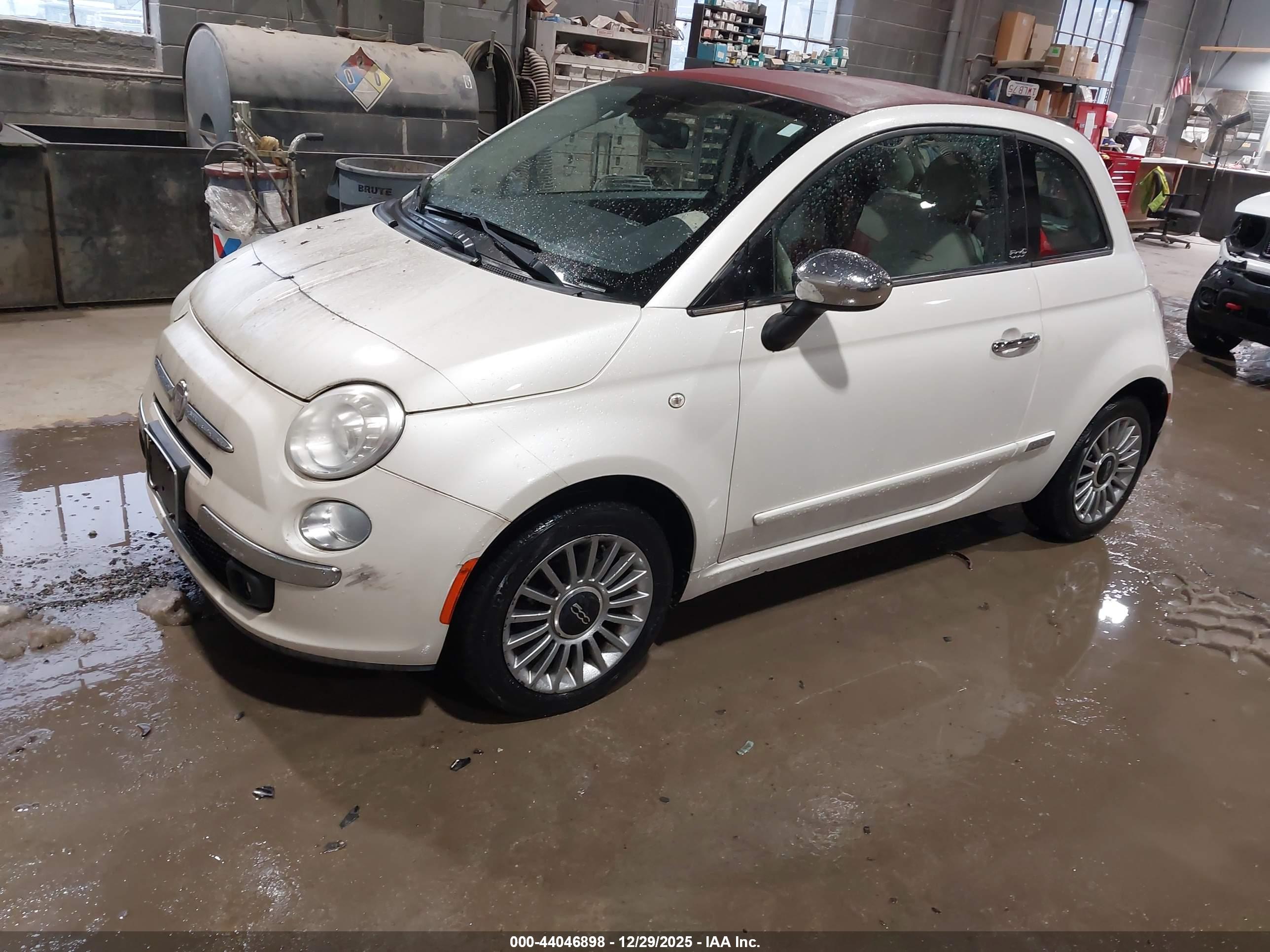 FIAT 500C image 2
