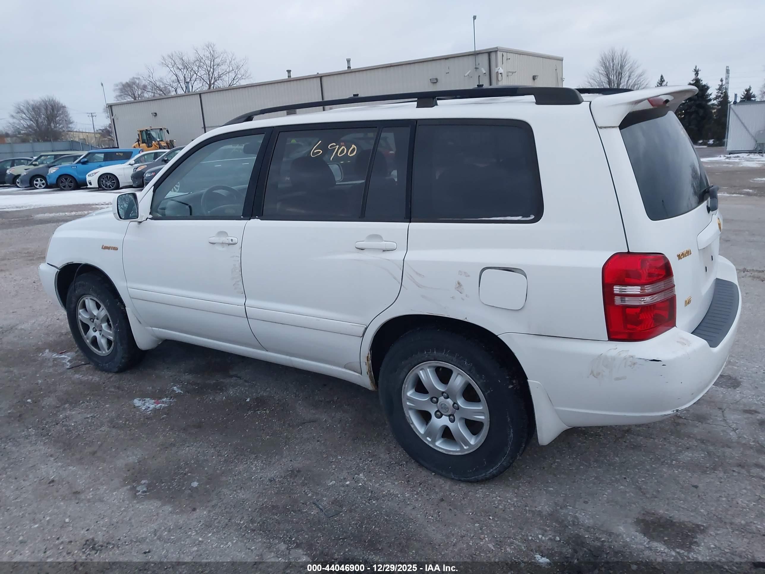 TOYOTA HIGHLANDER image 3