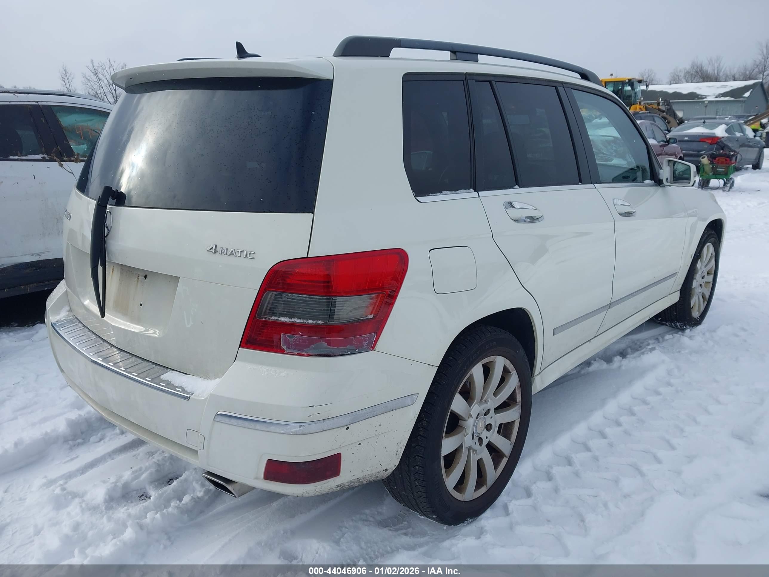 MERCEDES-BENZ GLK image 4