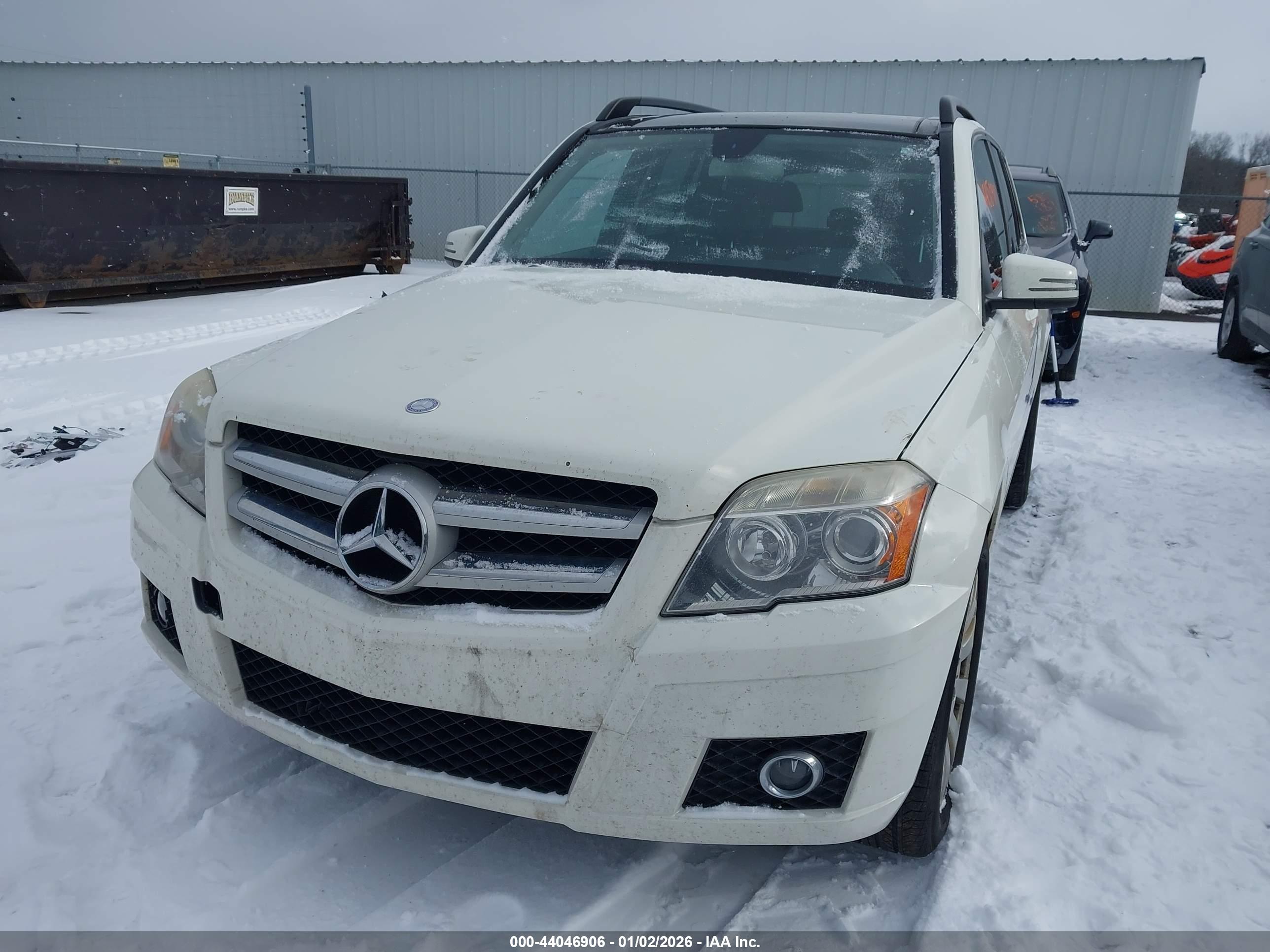 MERCEDES-BENZ GLK image 6