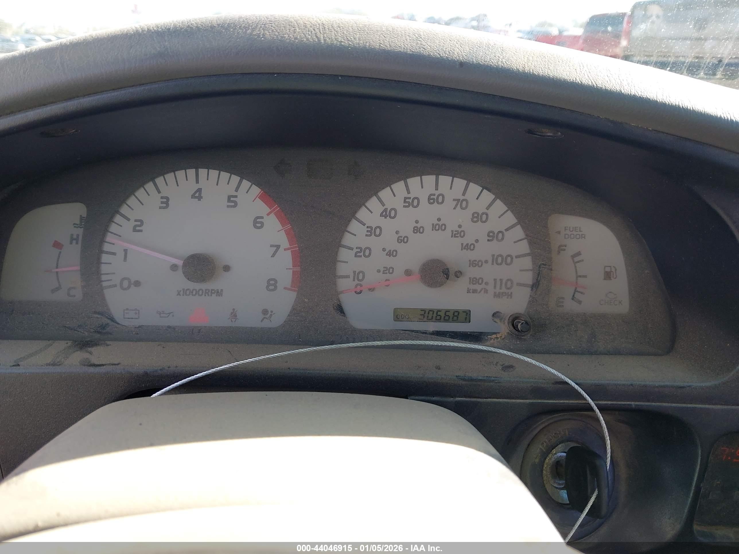 TOYOTA TACOMA image 7