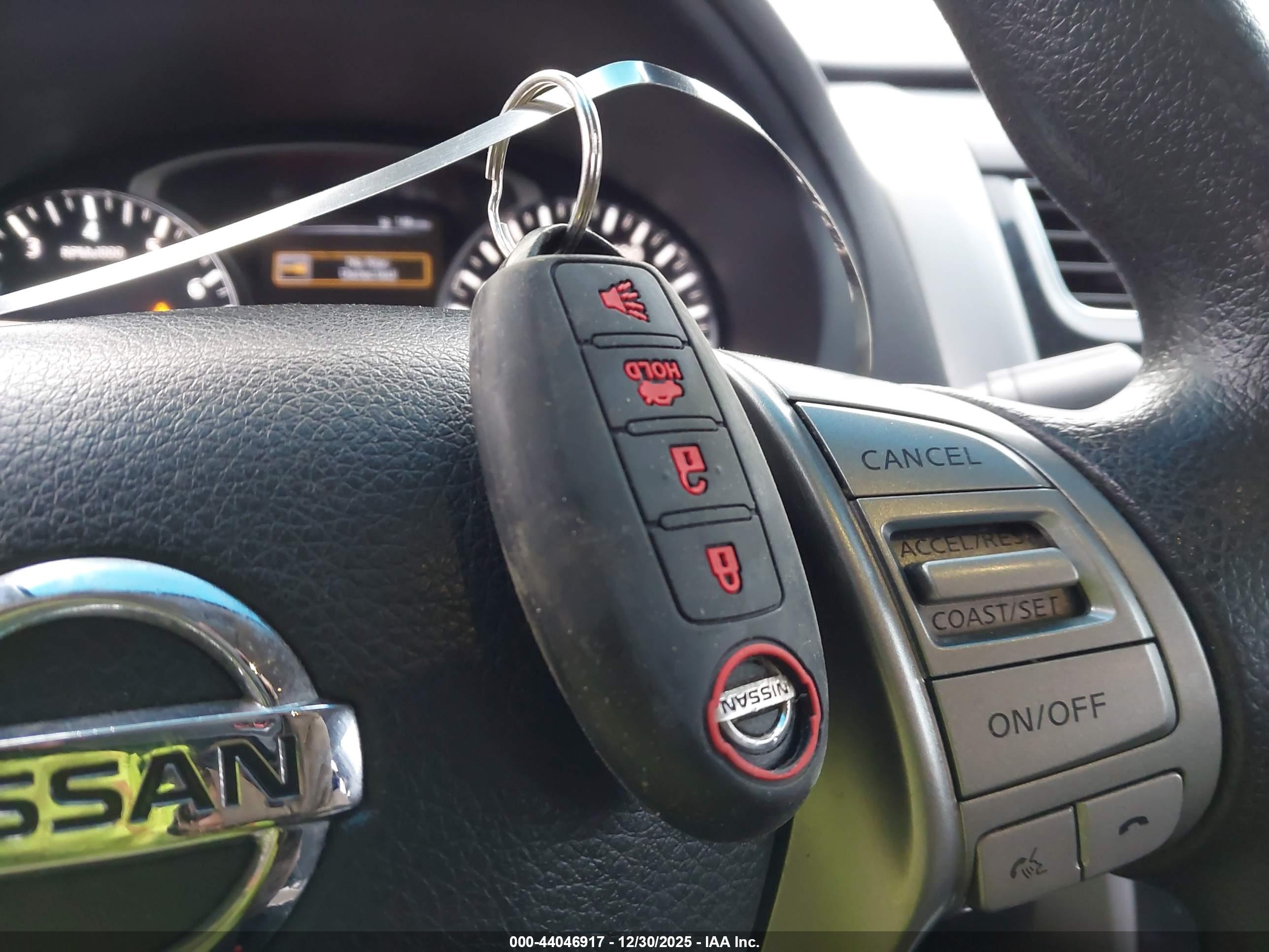 NISSAN ALTIMA image 11