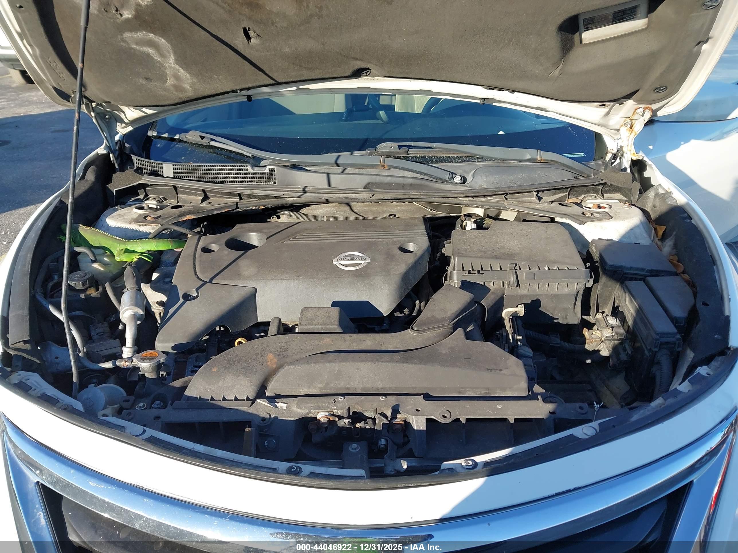 NISSAN ALTIMA image 10