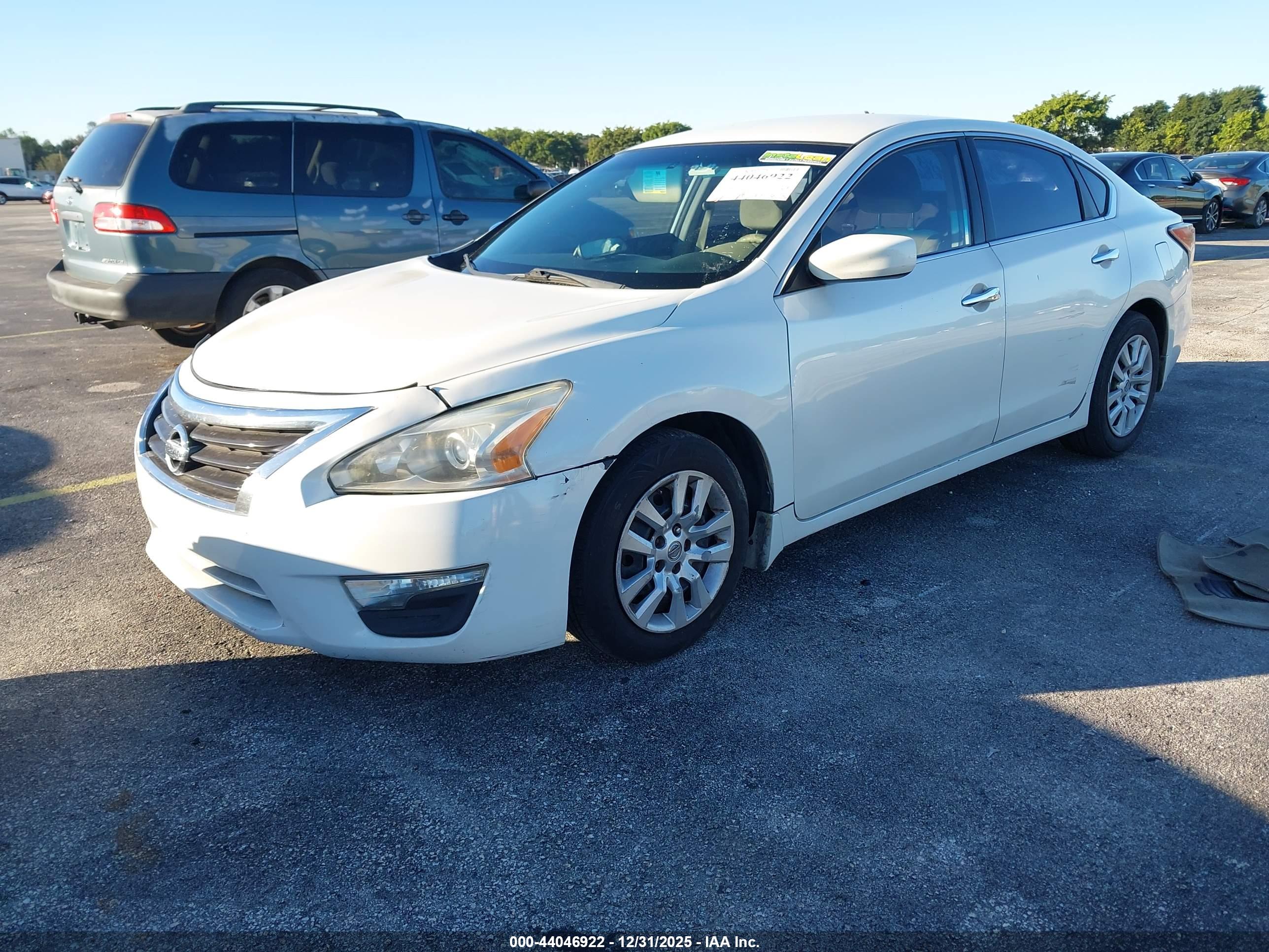 NISSAN ALTIMA image 2