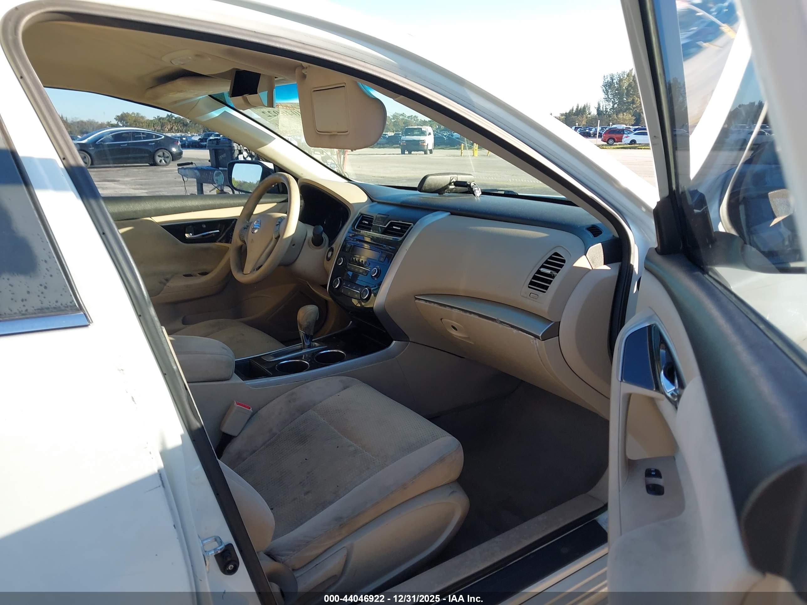 NISSAN ALTIMA image 5