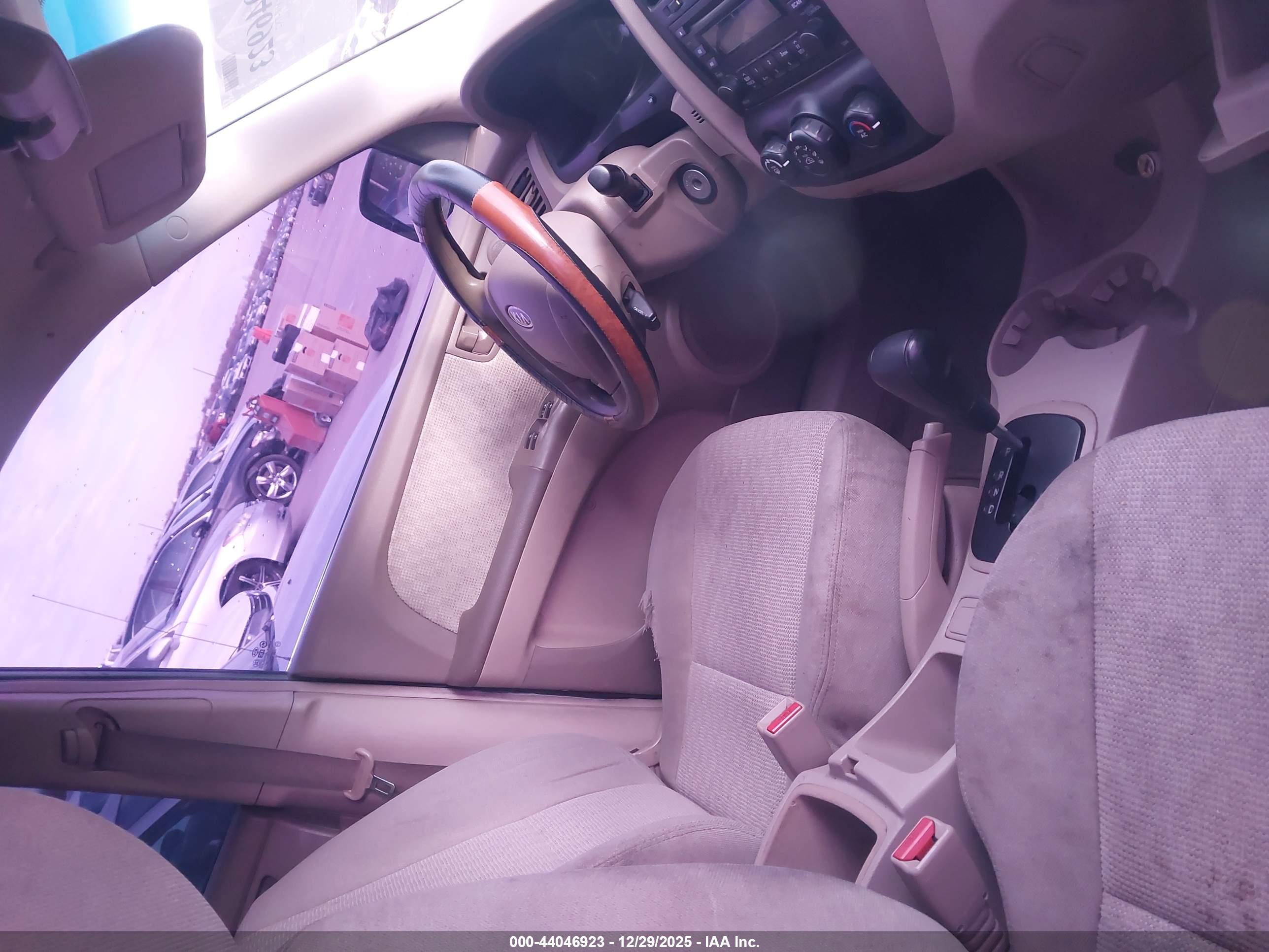 KIA SPORTAGE image 5