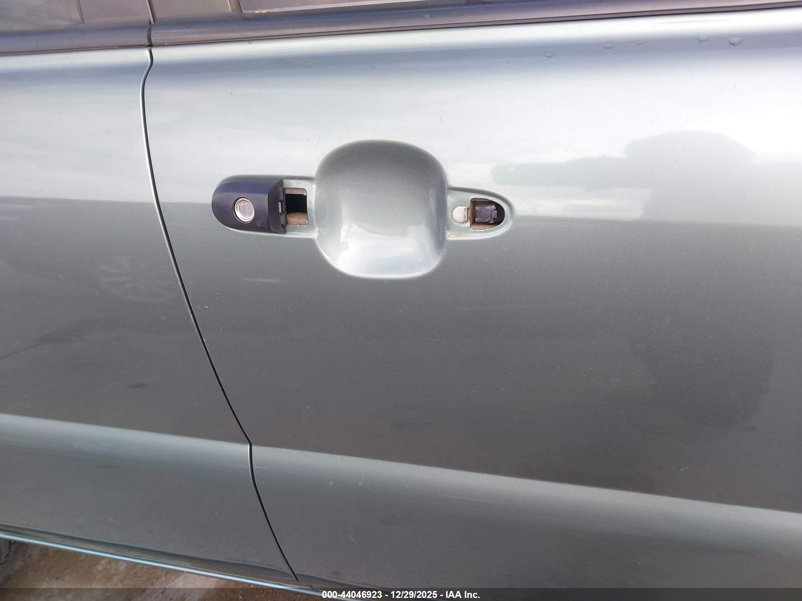 KIA SPORTAGE image 6