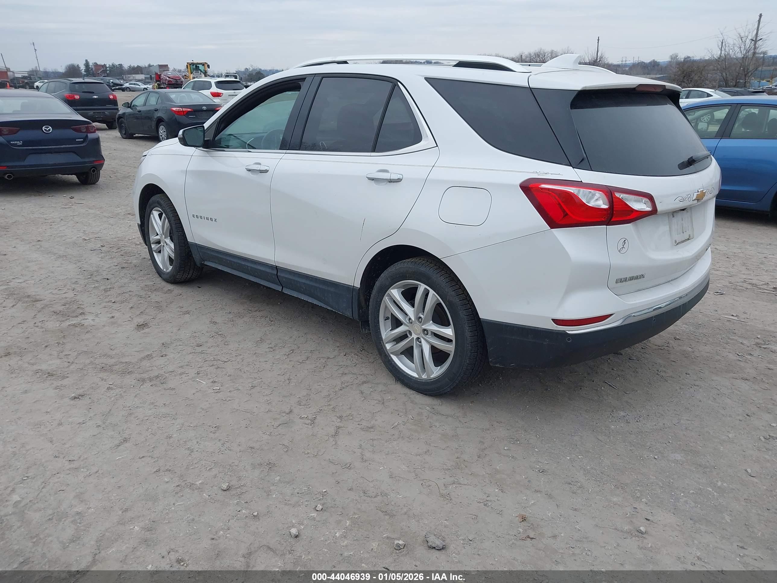 CHEVROLET EQUINOX image 3