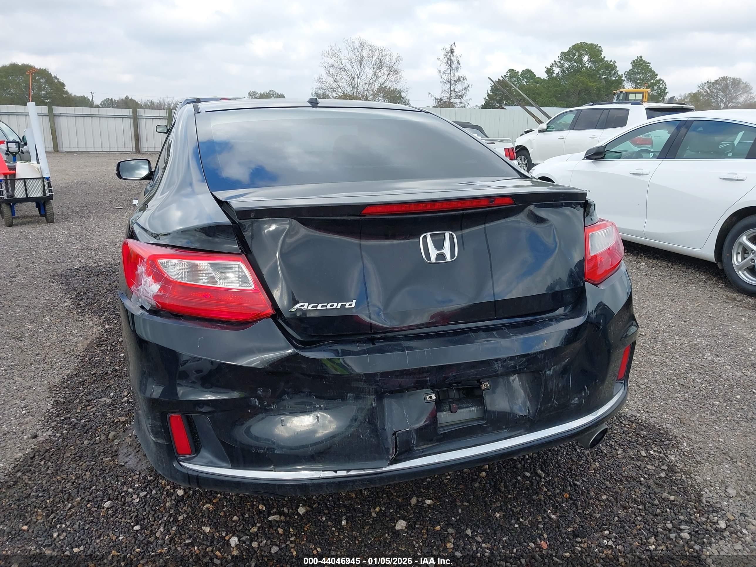 HONDA ACCORD image 6