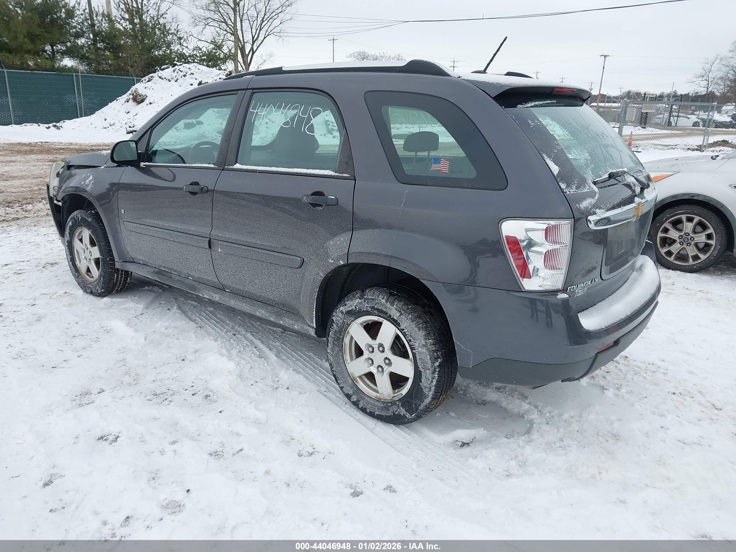 CHEVROLET EQUINOX image 3