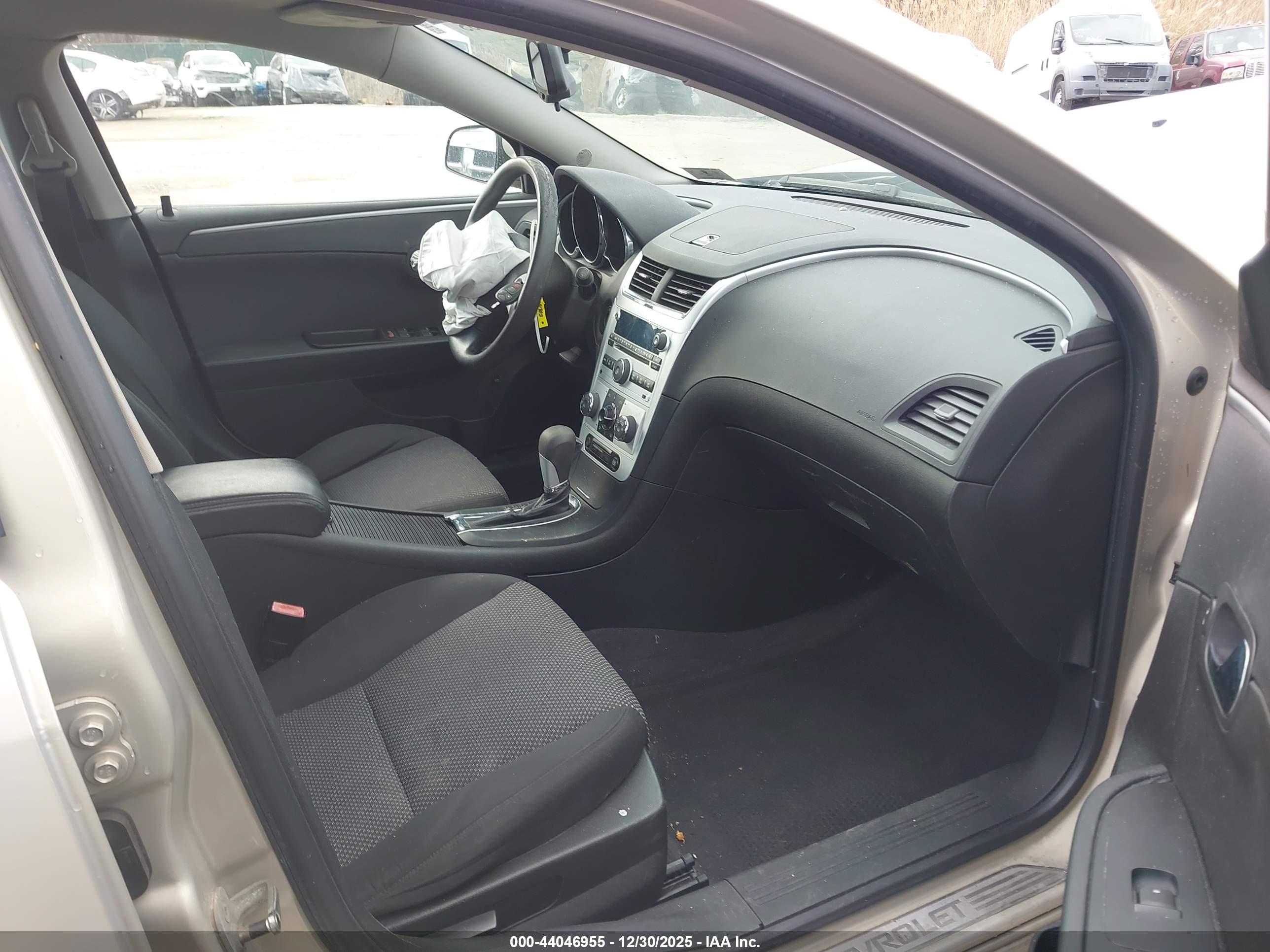 CHEVROLET MALIBU image 5