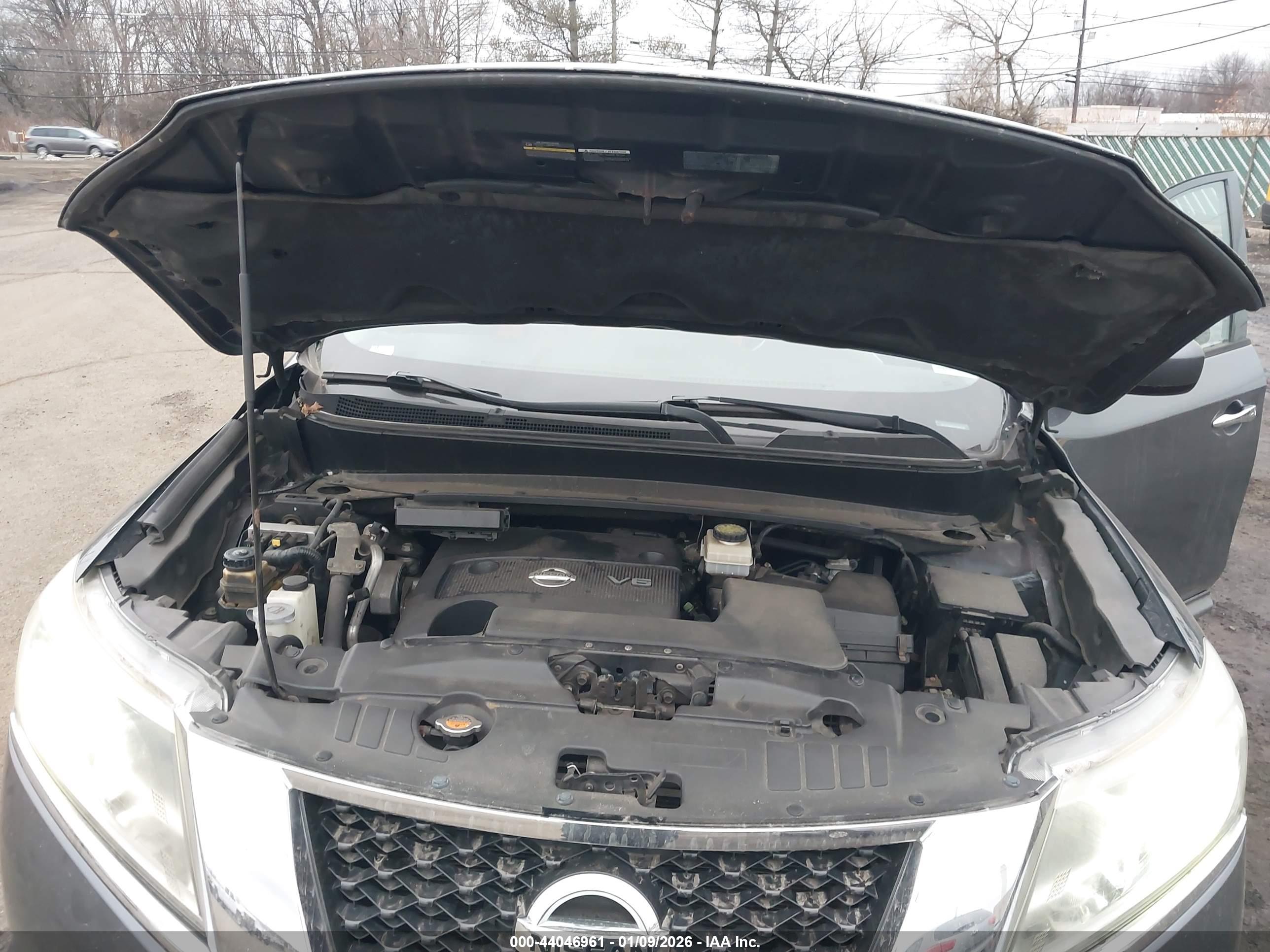 NISSAN PATHFINDER image 10