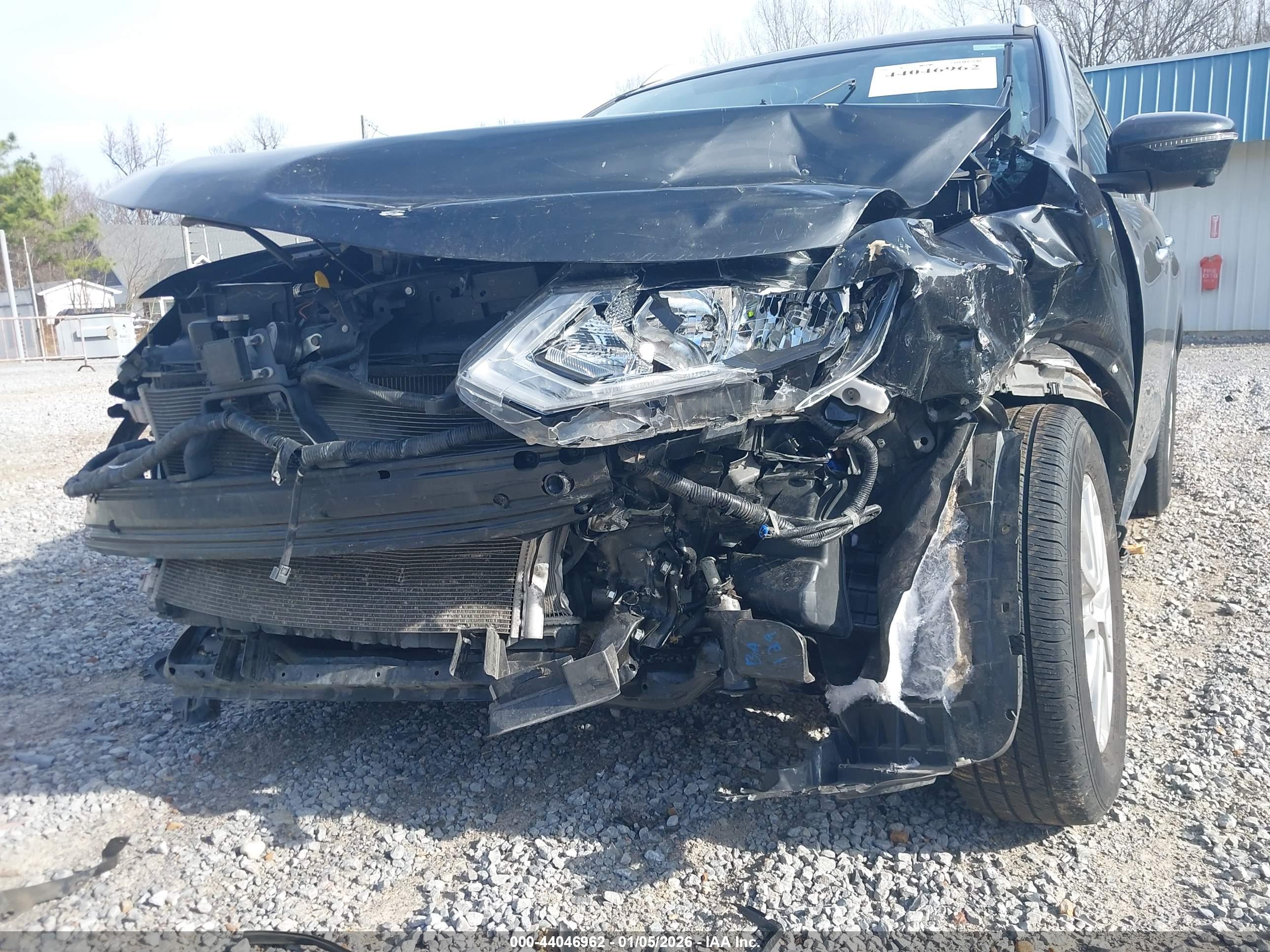 NISSAN ROGUE image 6