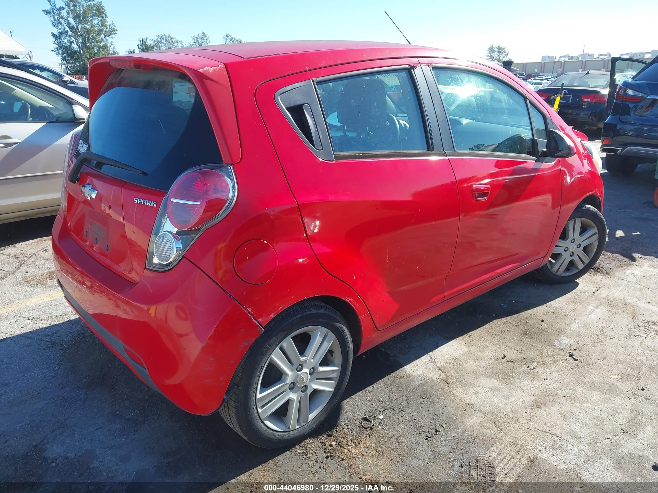 CHEVROLET SPARK image 4