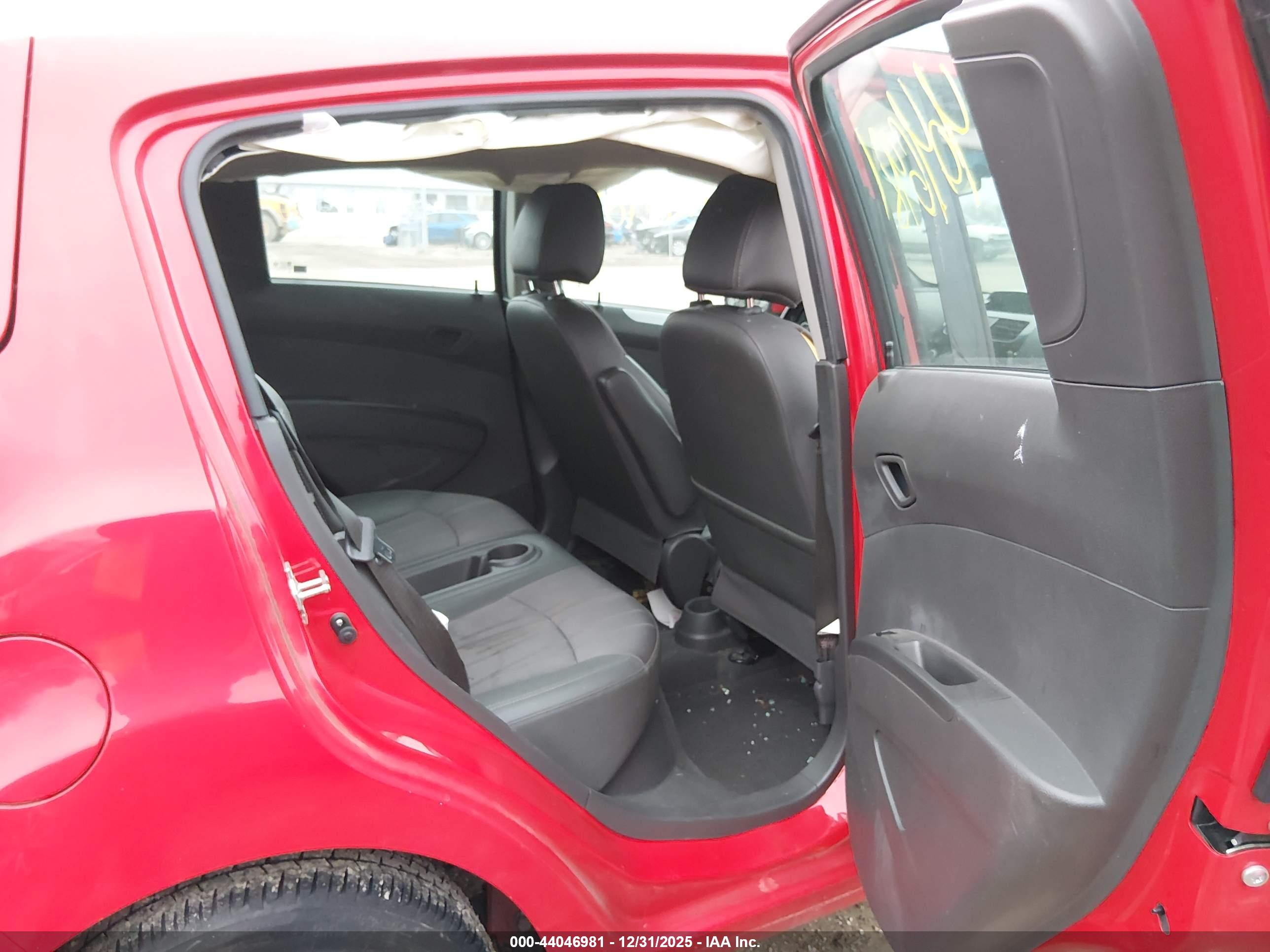 CHEVROLET SPARK image 8