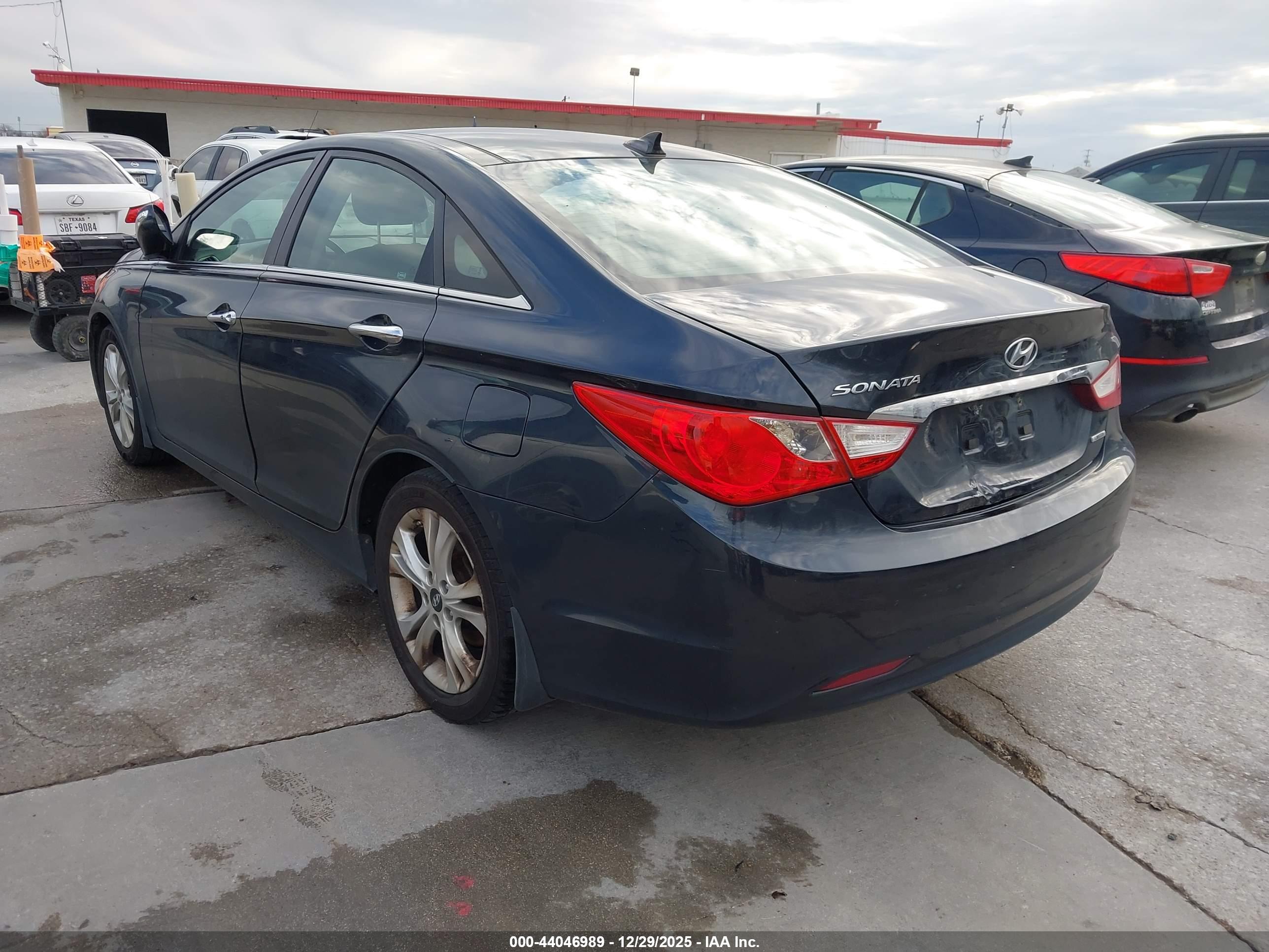 HYUNDAI SONATA image 3