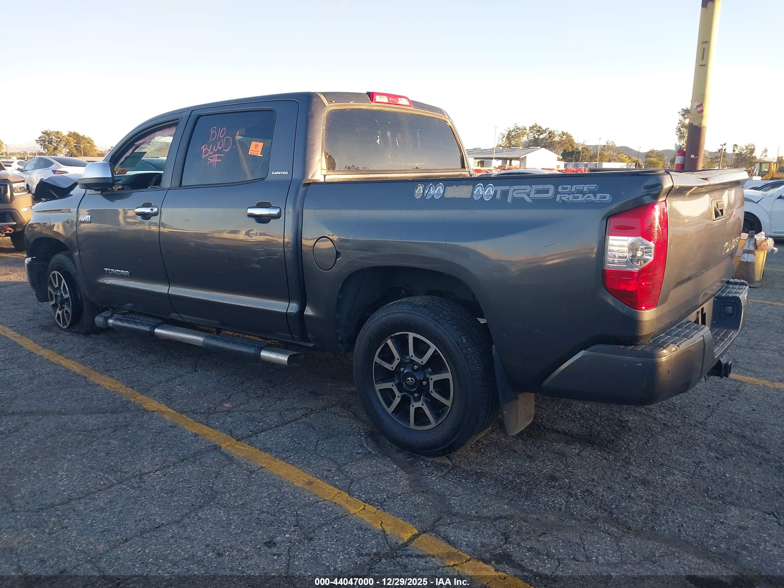 TOYOTA TUNDRA image 3