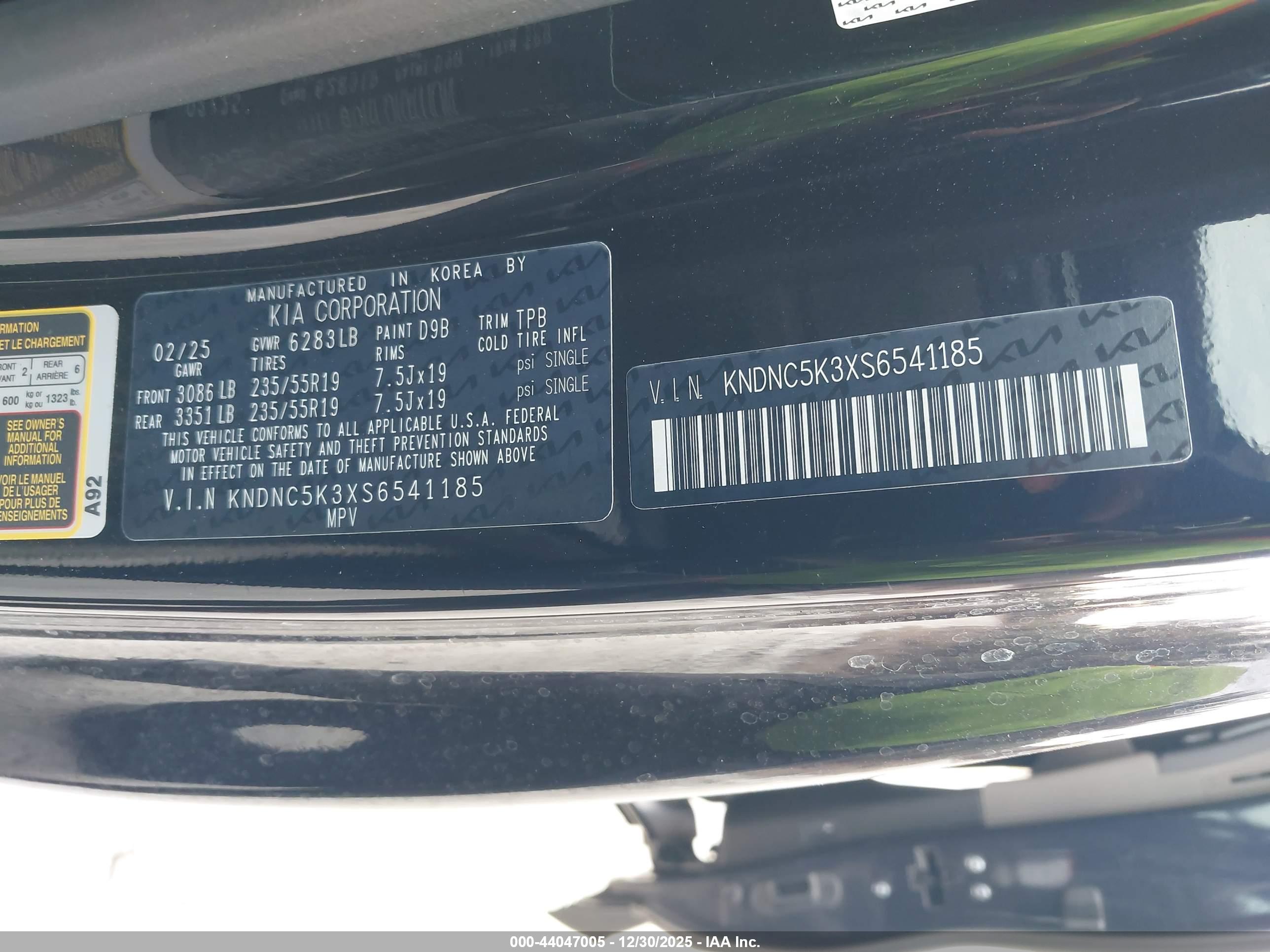 KIA CARNIVAL image 9
