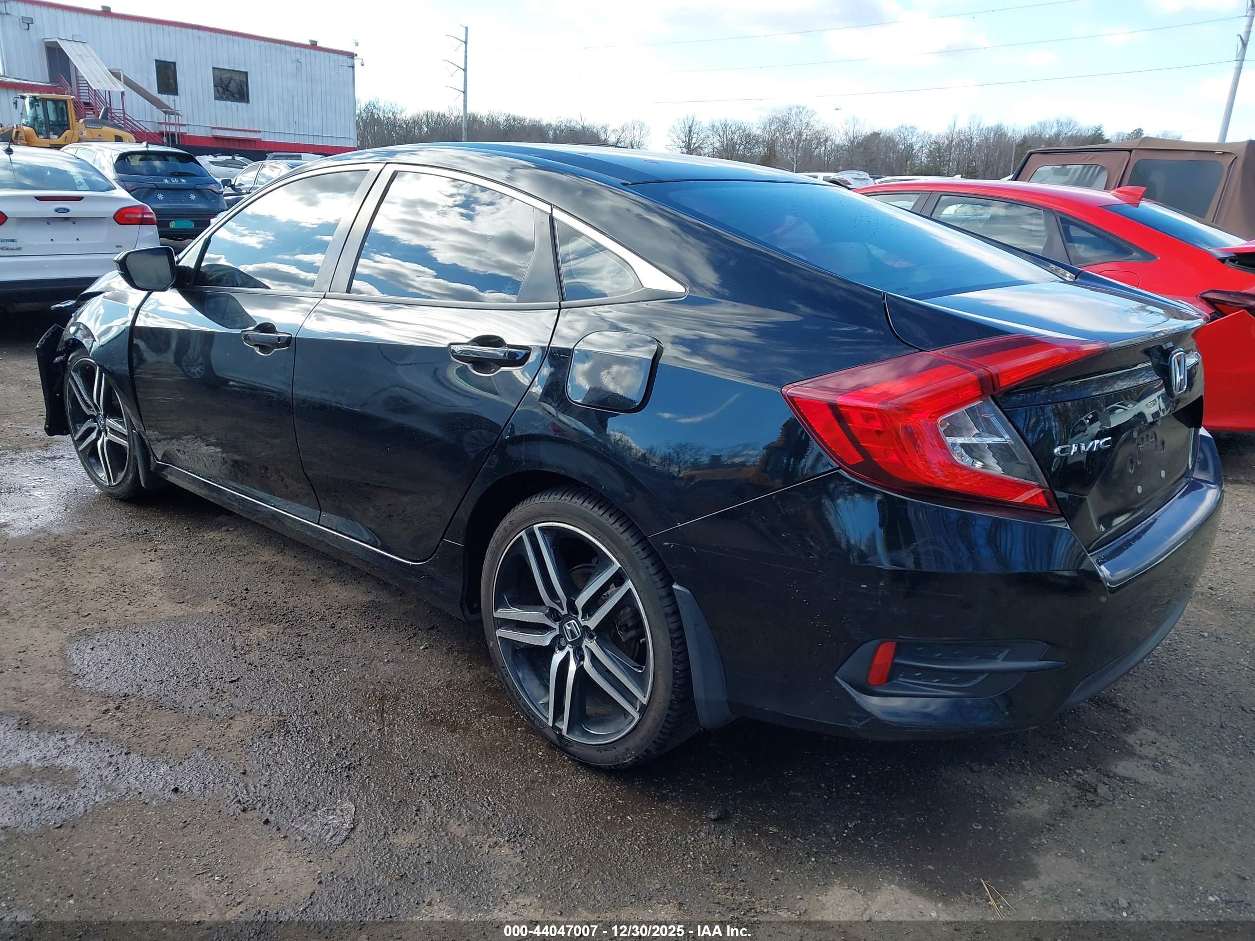 HONDA CIVIC image 3