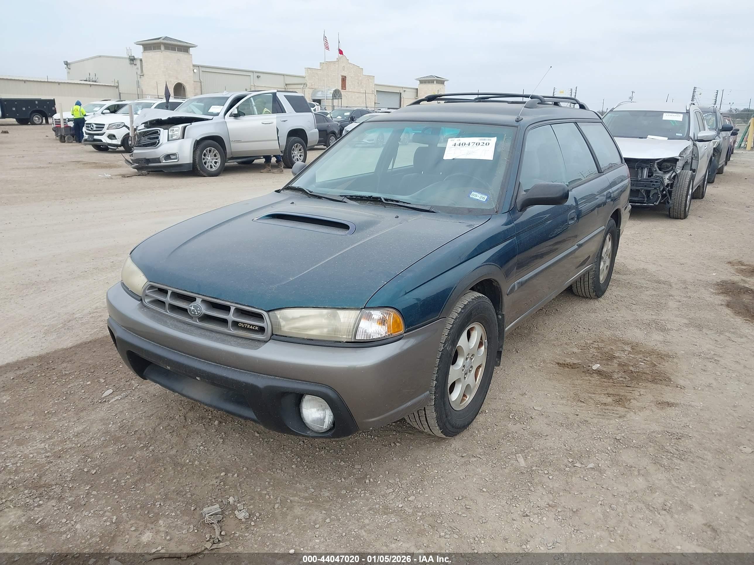 SUBARU LEGACY image 2