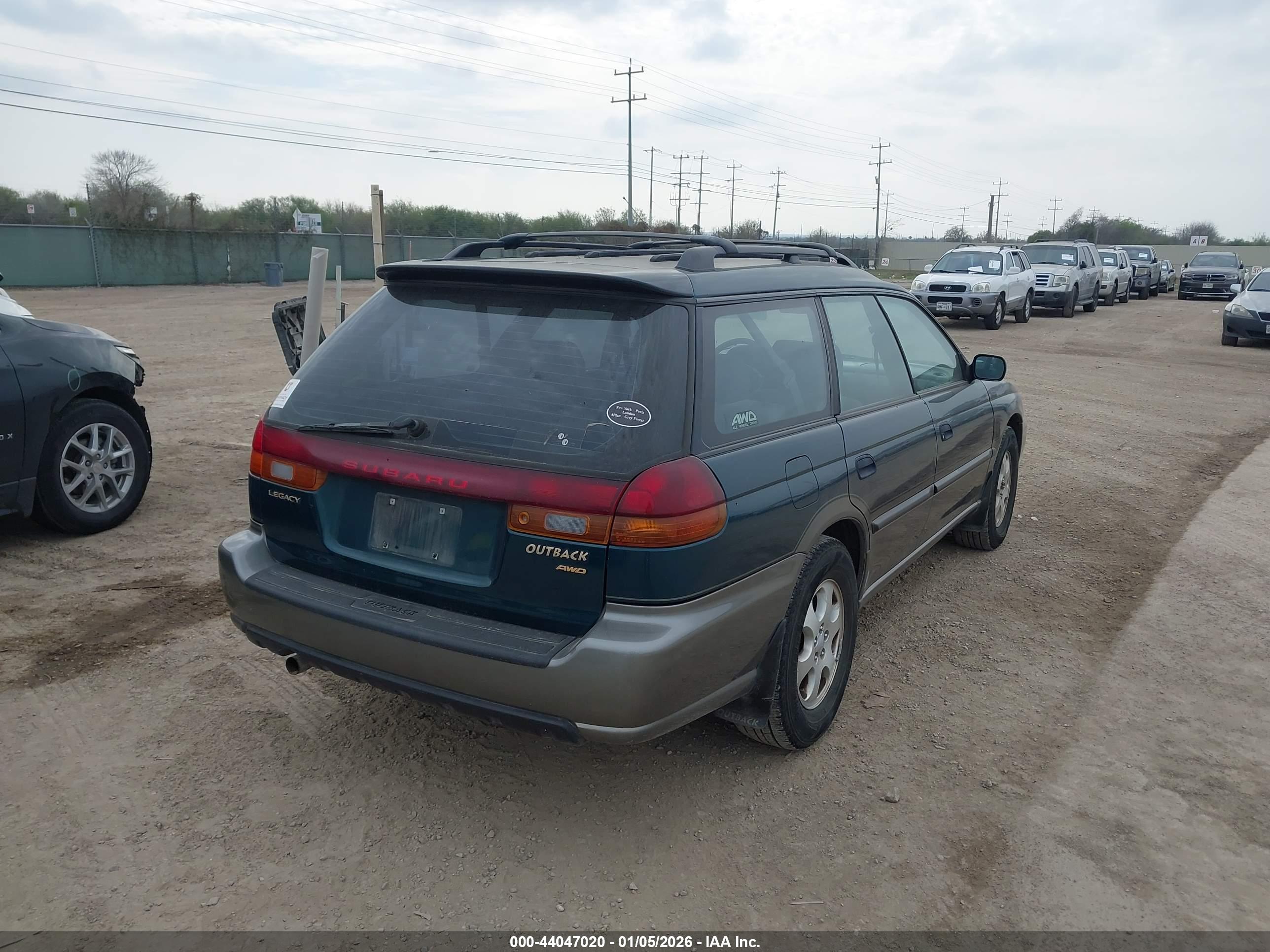 SUBARU LEGACY image 4