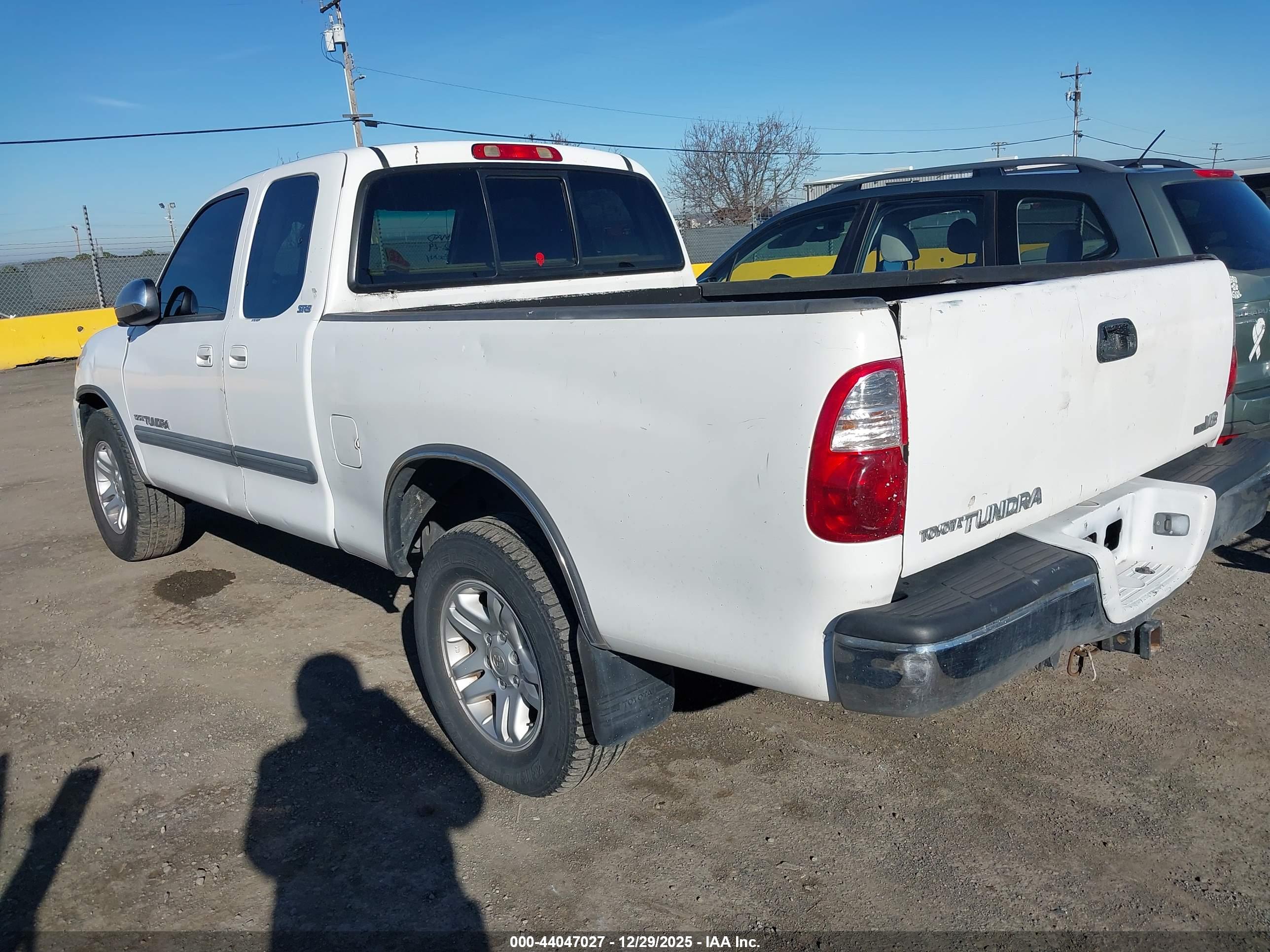 TOYOTA TUNDRA image 3