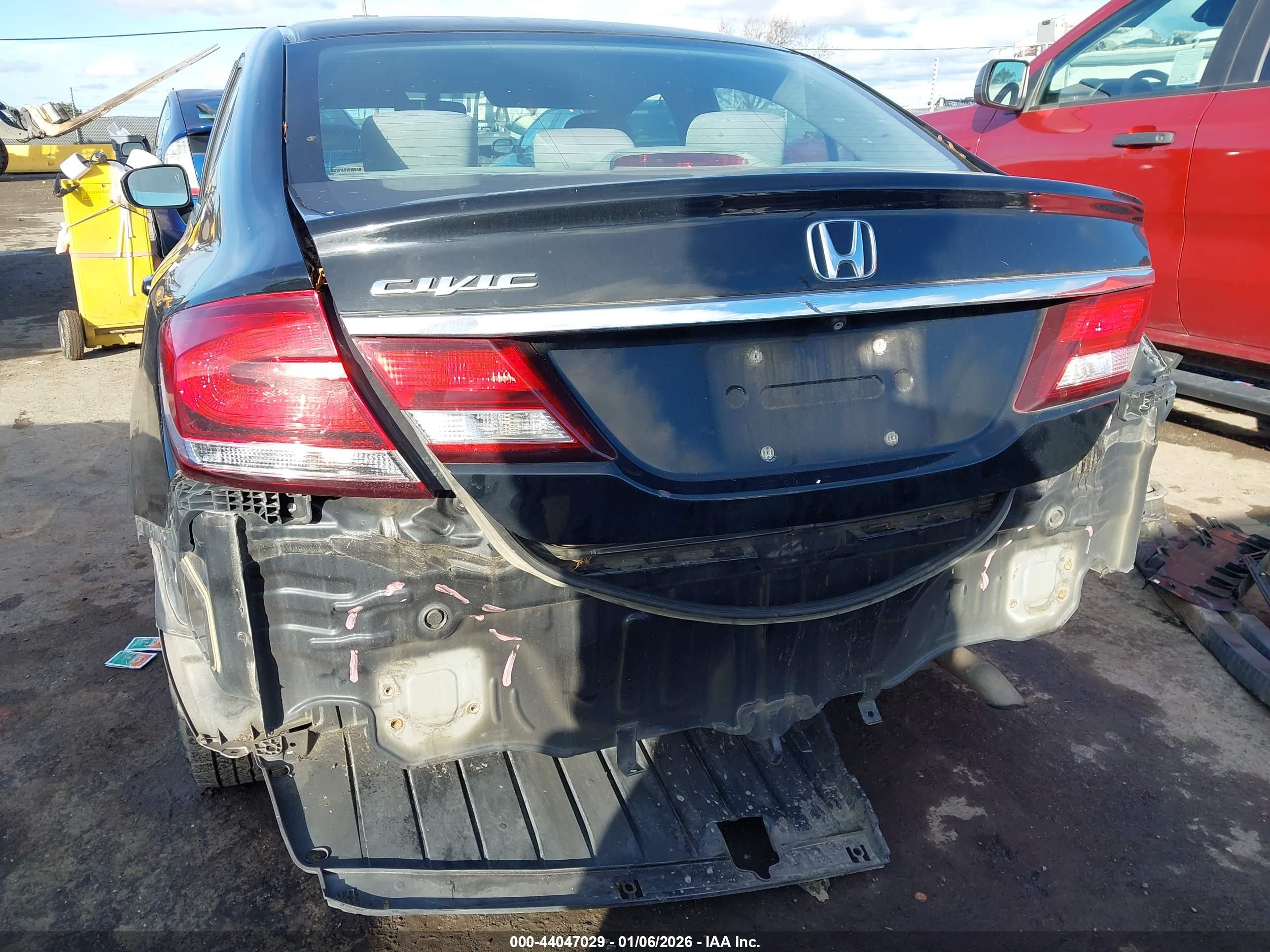 HONDA CIVIC image 6