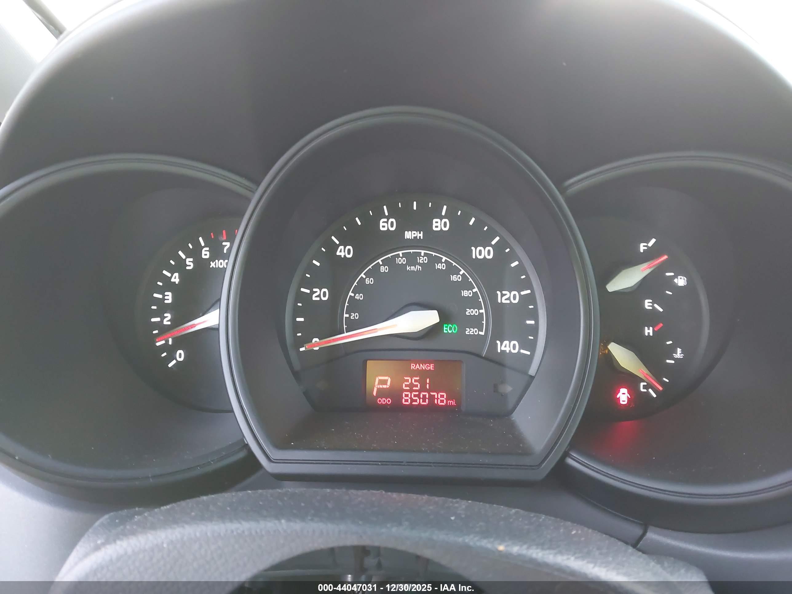 KIA RIO image 7