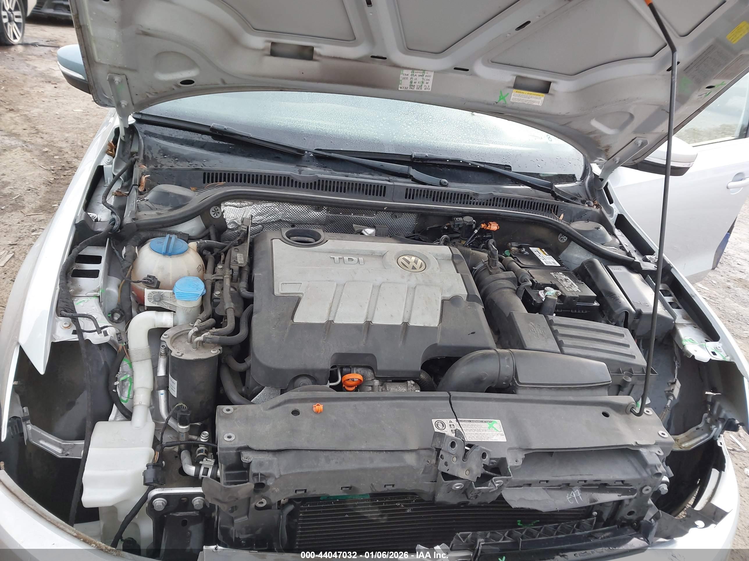 VOLKSWAGEN JETTA image 10