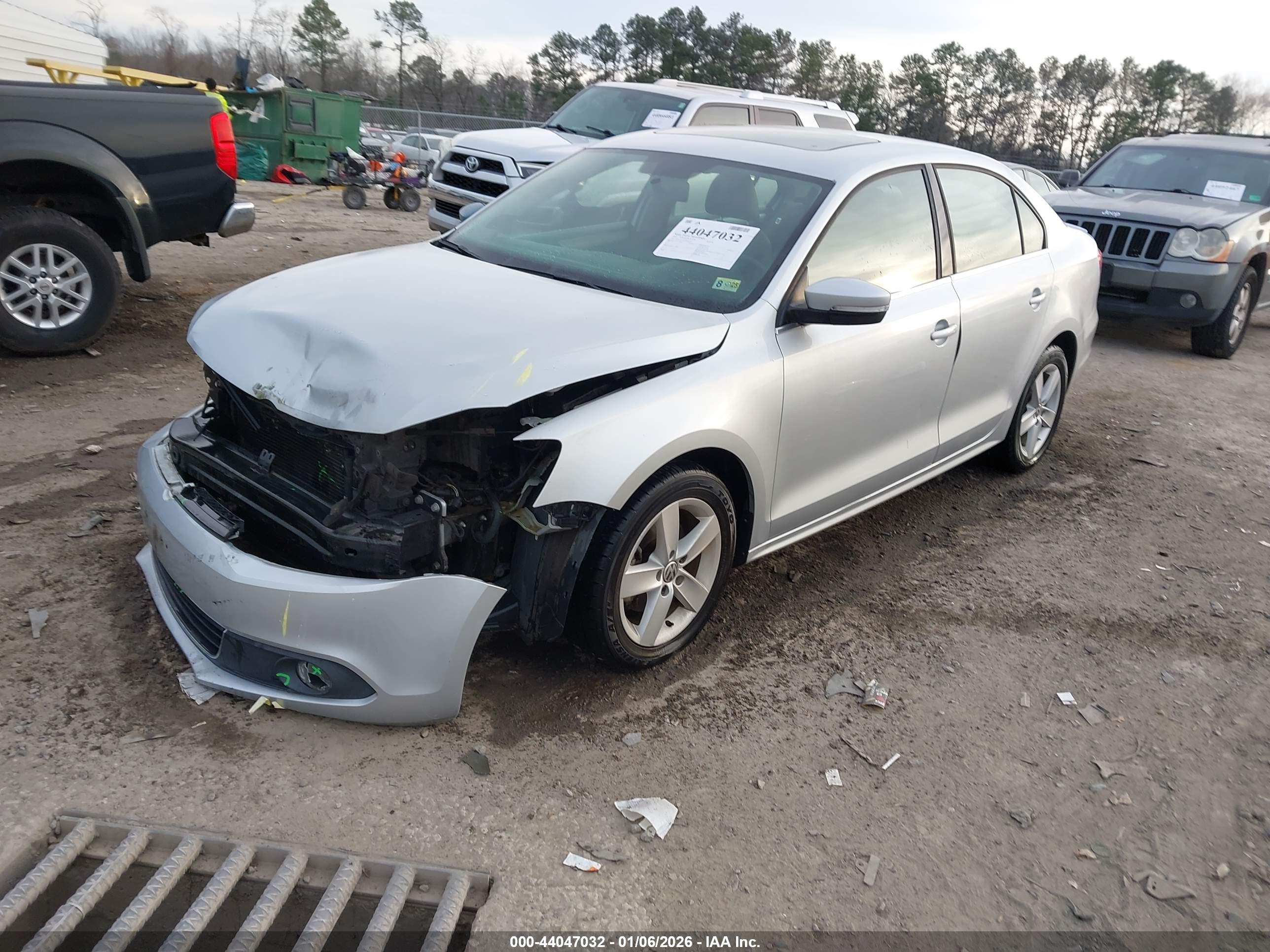 VOLKSWAGEN JETTA image 2