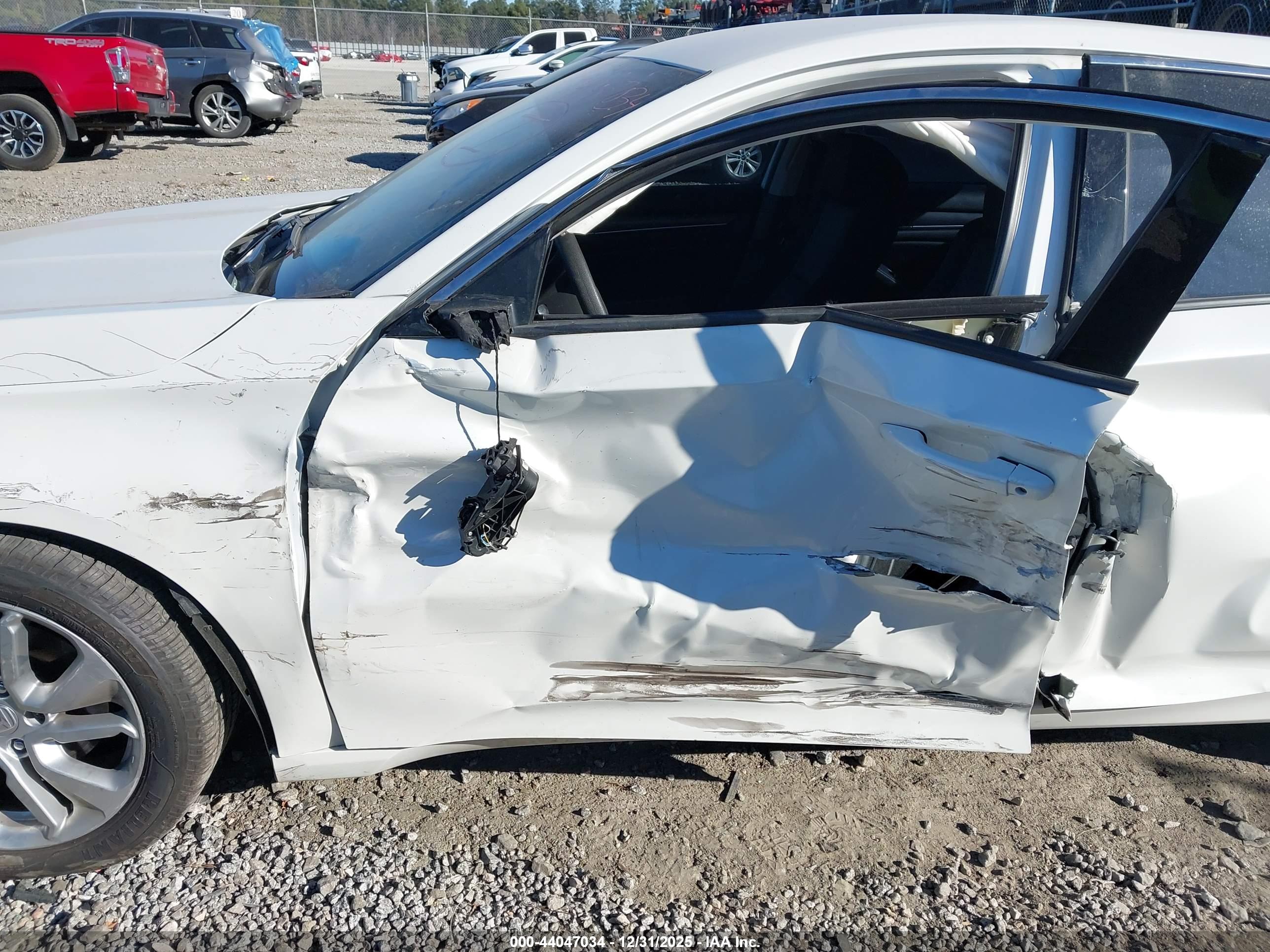 HONDA ACCORD image 6