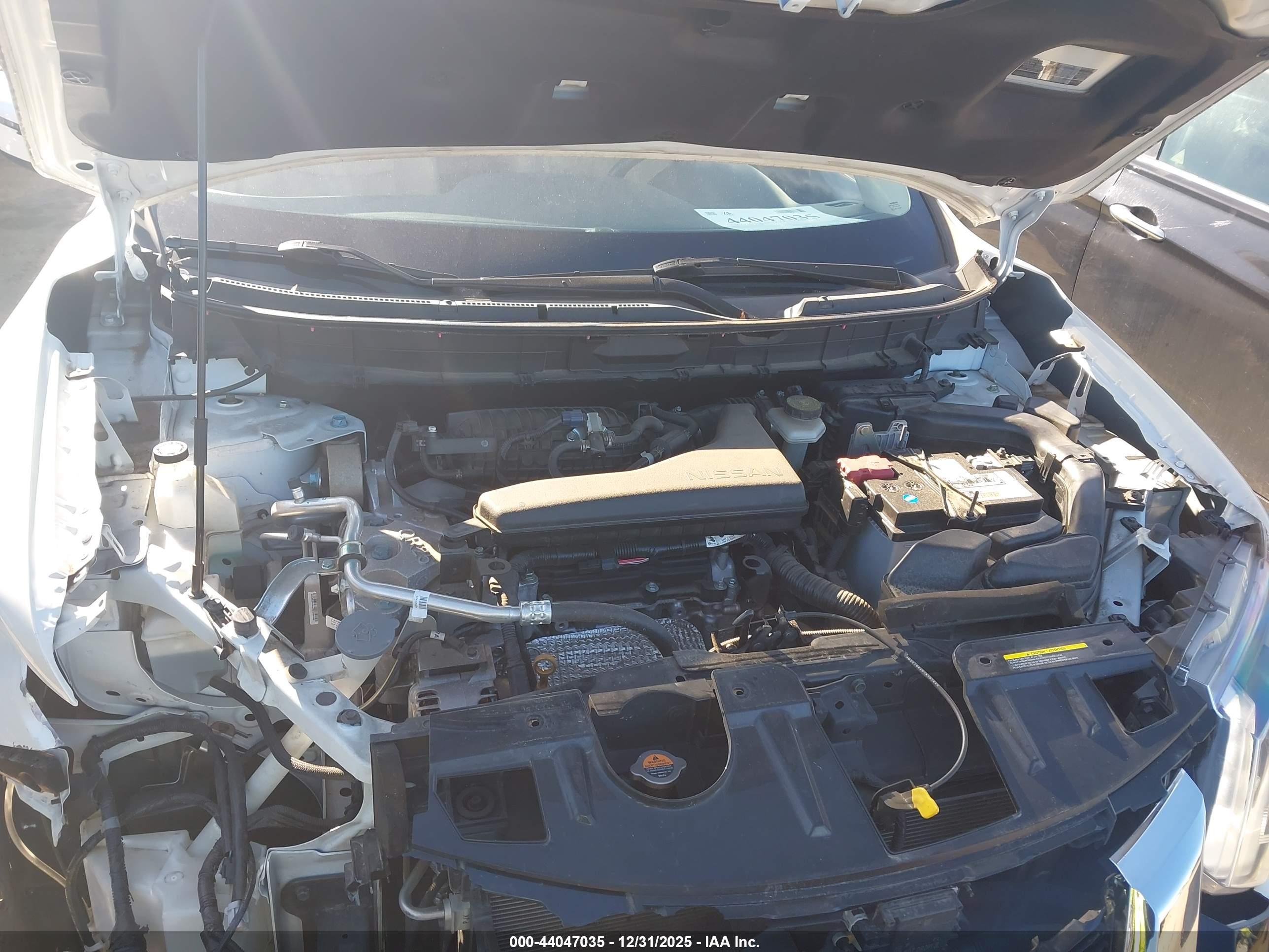 NISSAN ROGUE image 10